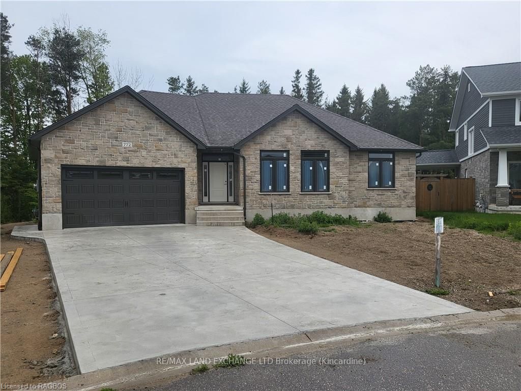 772 CAMPBELL Avenue, Kincardine, ON N2Z 1W1 photo 2