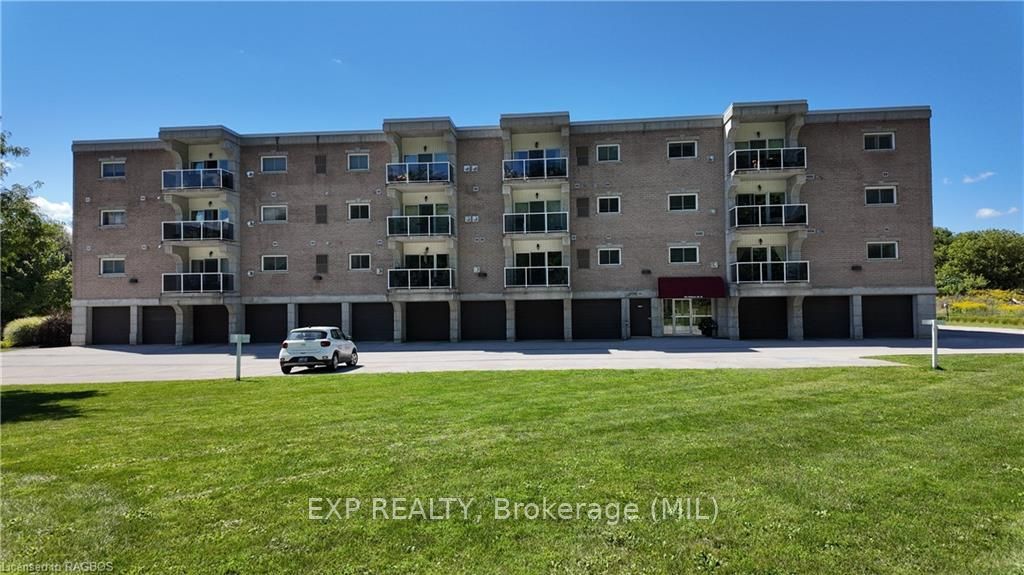 125 WILLIAM Street N 205, Brockton, ON N0G 2V0