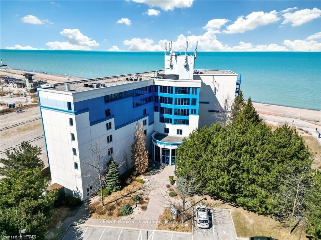 9 PINE Street 101, Lambton Shores, ON N0M 1T0