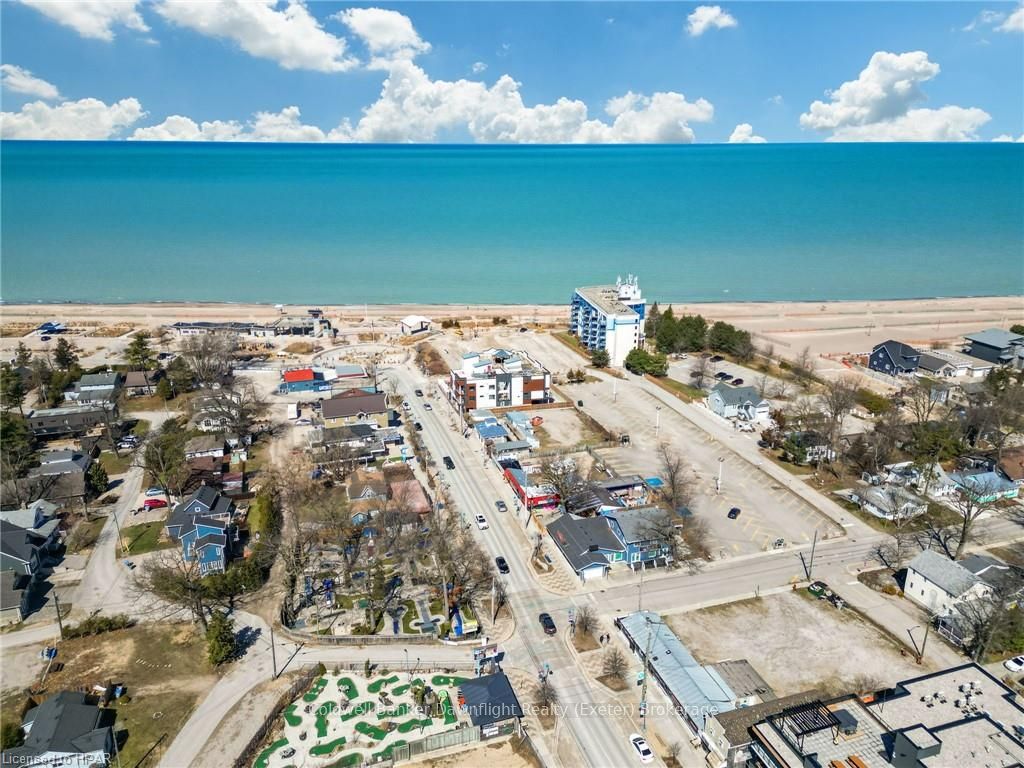 9 PINE Street 101, Lambton Shores, ON N0M 1T0 photo 3