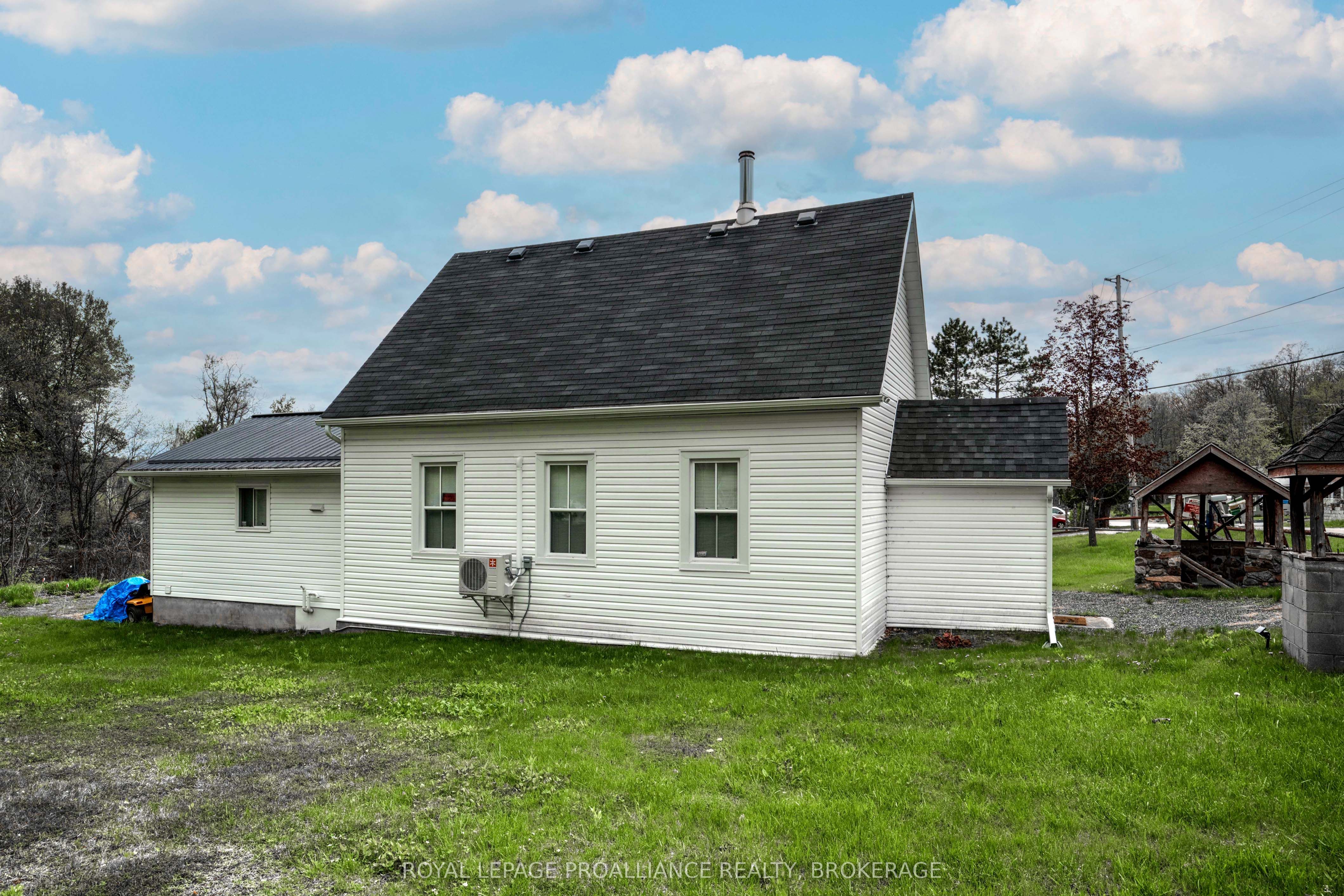 1867 Crow Lake Road, Frontenac, ON K0H 2B0 photo 3