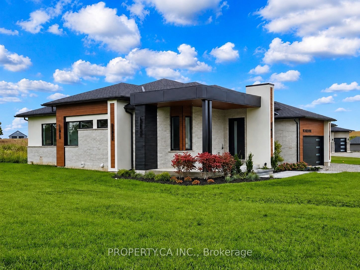 2 Hudson Drive, Brantford, ON N3T 0V6 photo 2