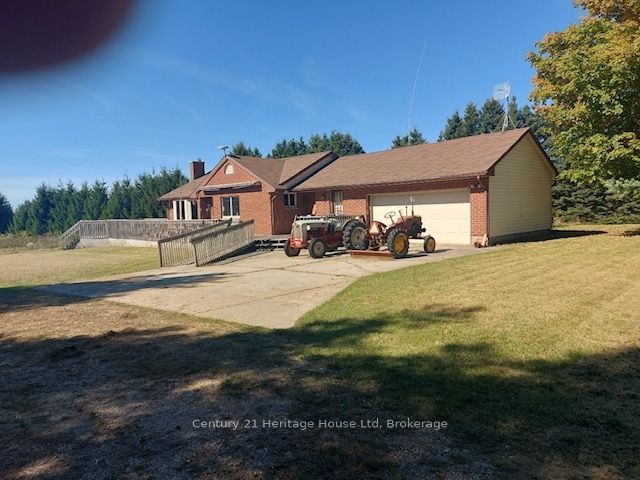 7174 Highway 6, Mapleton, ON N0G 1A0