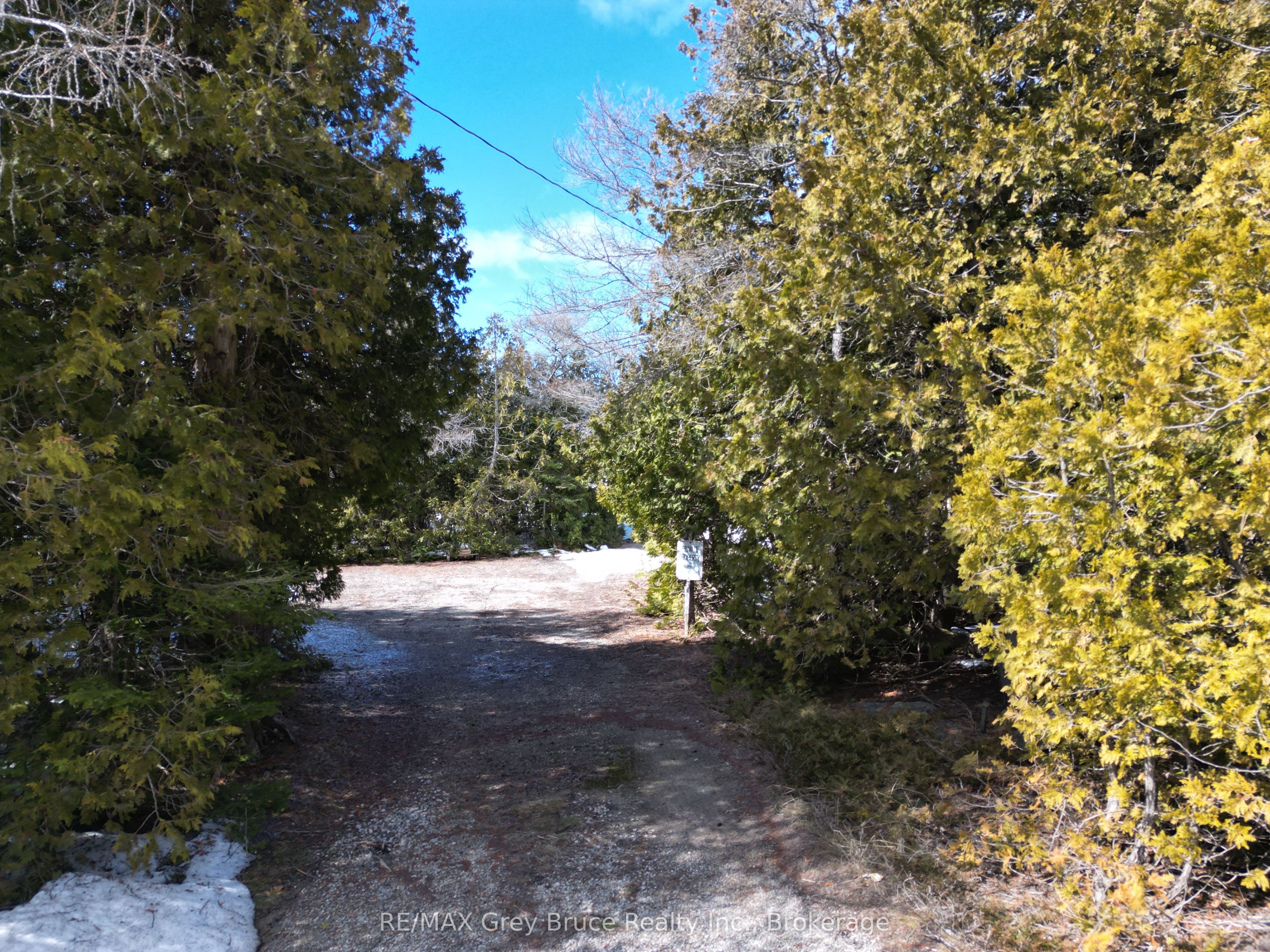94 Pedwell Pt. Drive, Northern Bruce Peninsula, ON N0H 2R0 photo 2