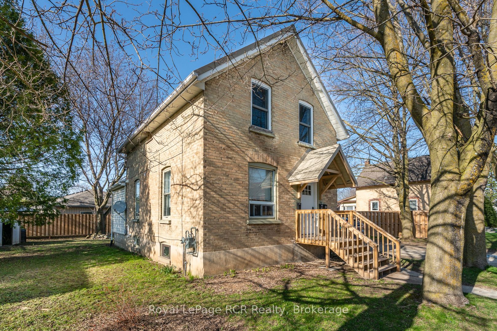 134 9th Street, Hanover, ON N4N 1K6 photo 2