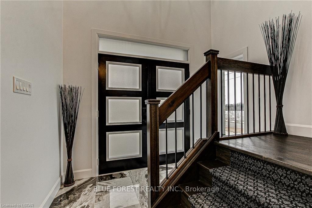 48 WOODLAND Walk, Southwold, ON N5P 3T2 photo 4