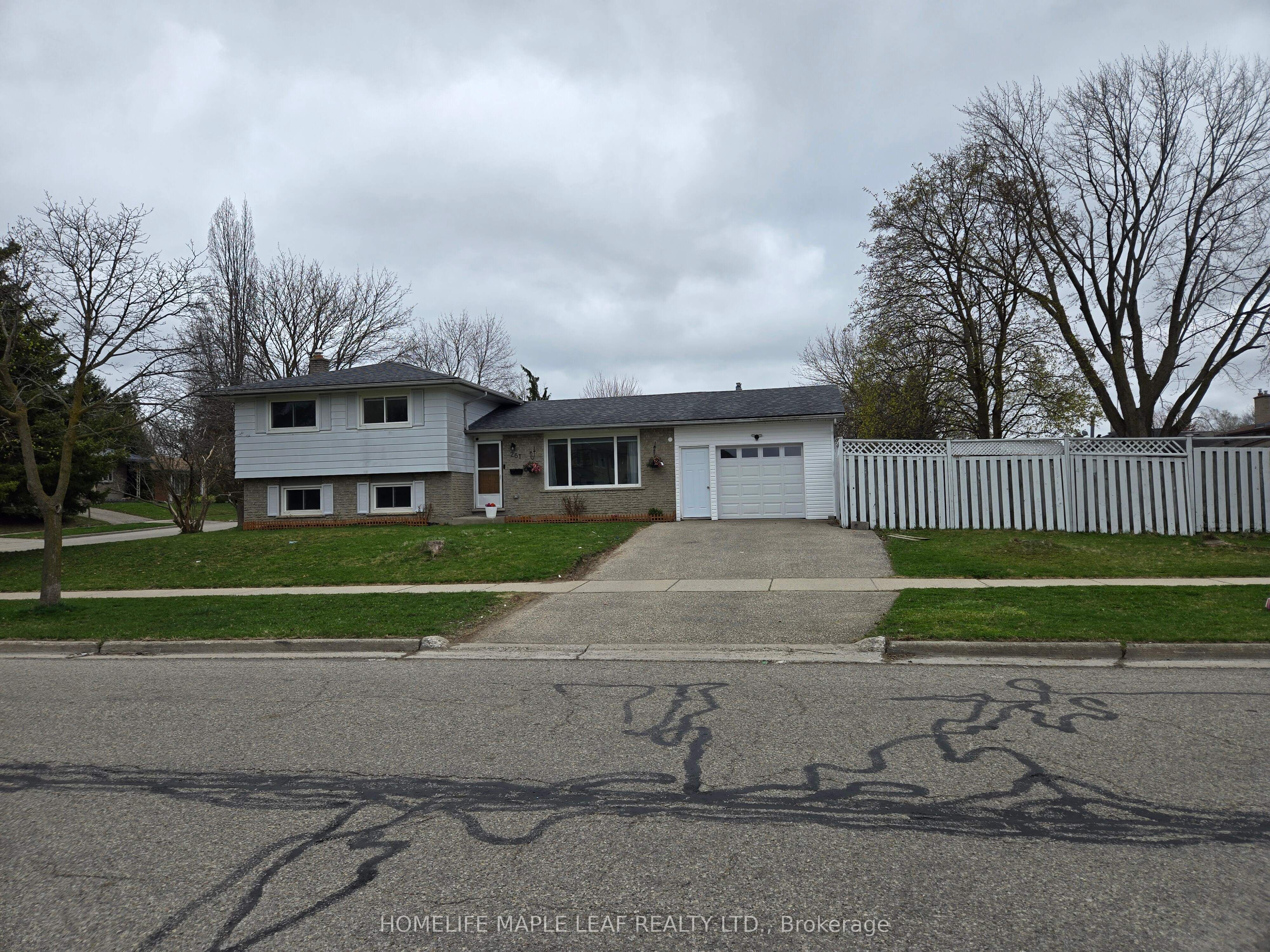 261 Overlea Drive, Kitchener, ON N2M 1T7