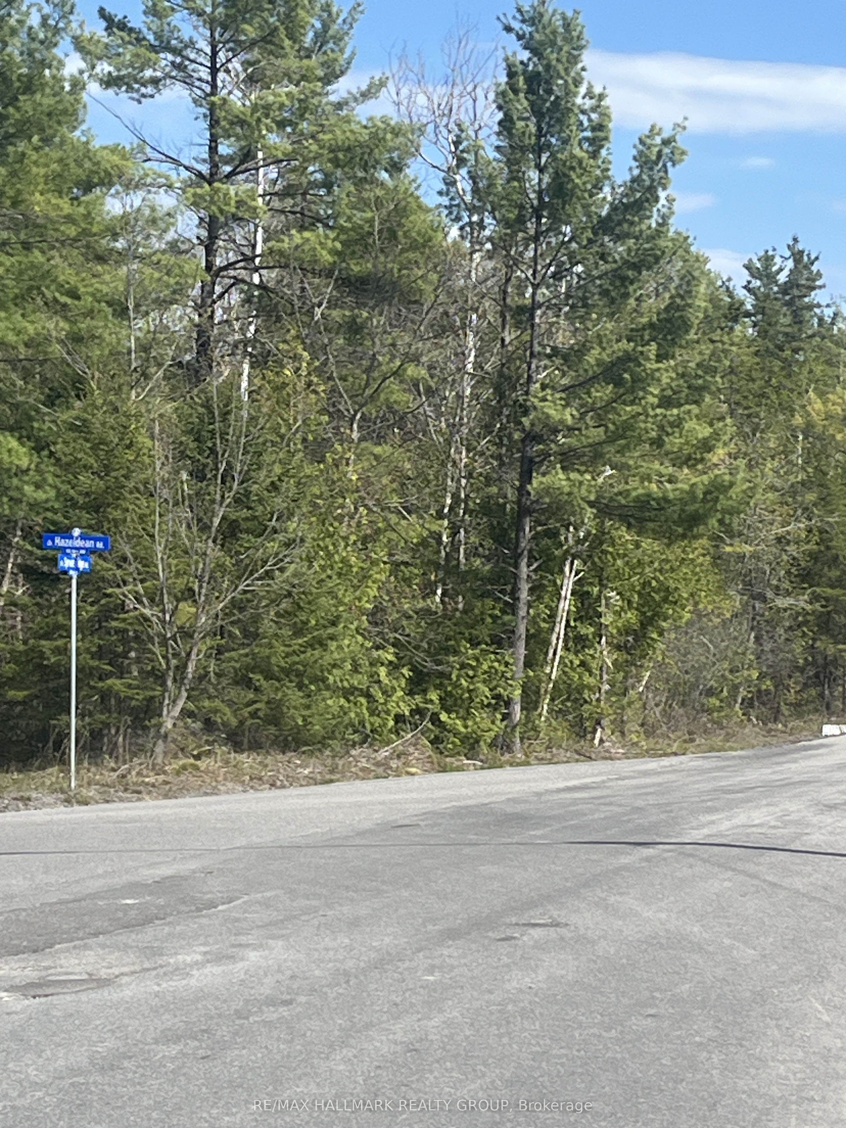 170 Spruce Ridge Road, Stittsville - Munster - Richmond, ON 00000 photo 3