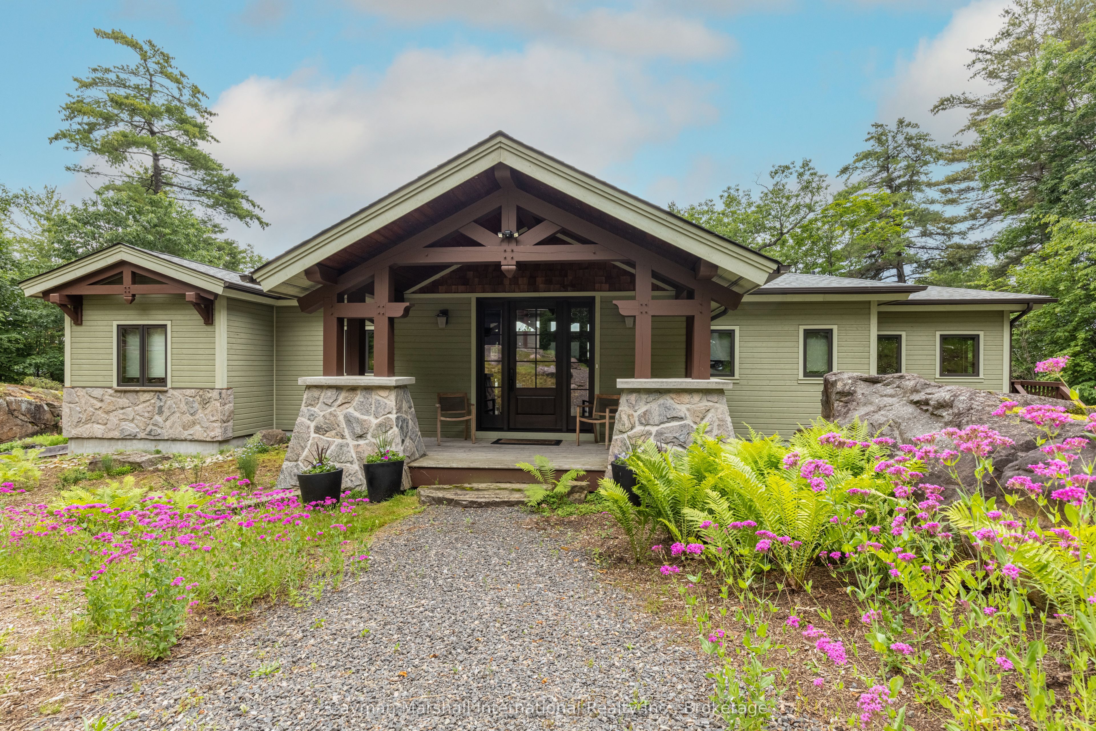 84 BIGWIN ISLAND, Lake of Bays, ON P0B 1A0 photo 4