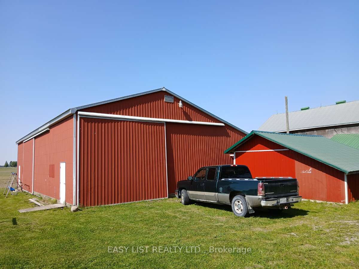 4792 Langbank Line, Dawn-Euphemia, ON N0P 1K0 photo 3