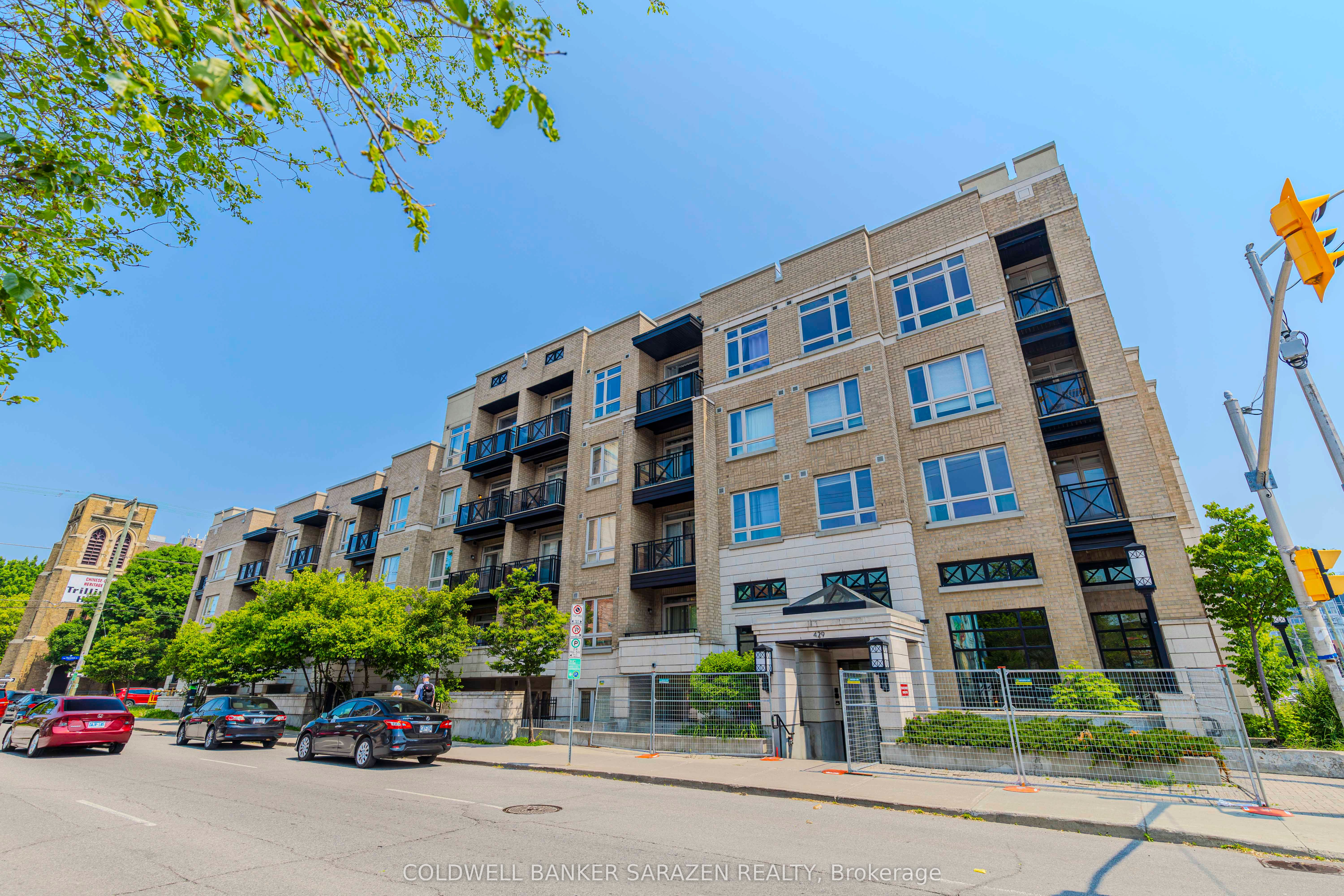 429 Kent Street 218, Ottawa Centre, ON K2P 1B5