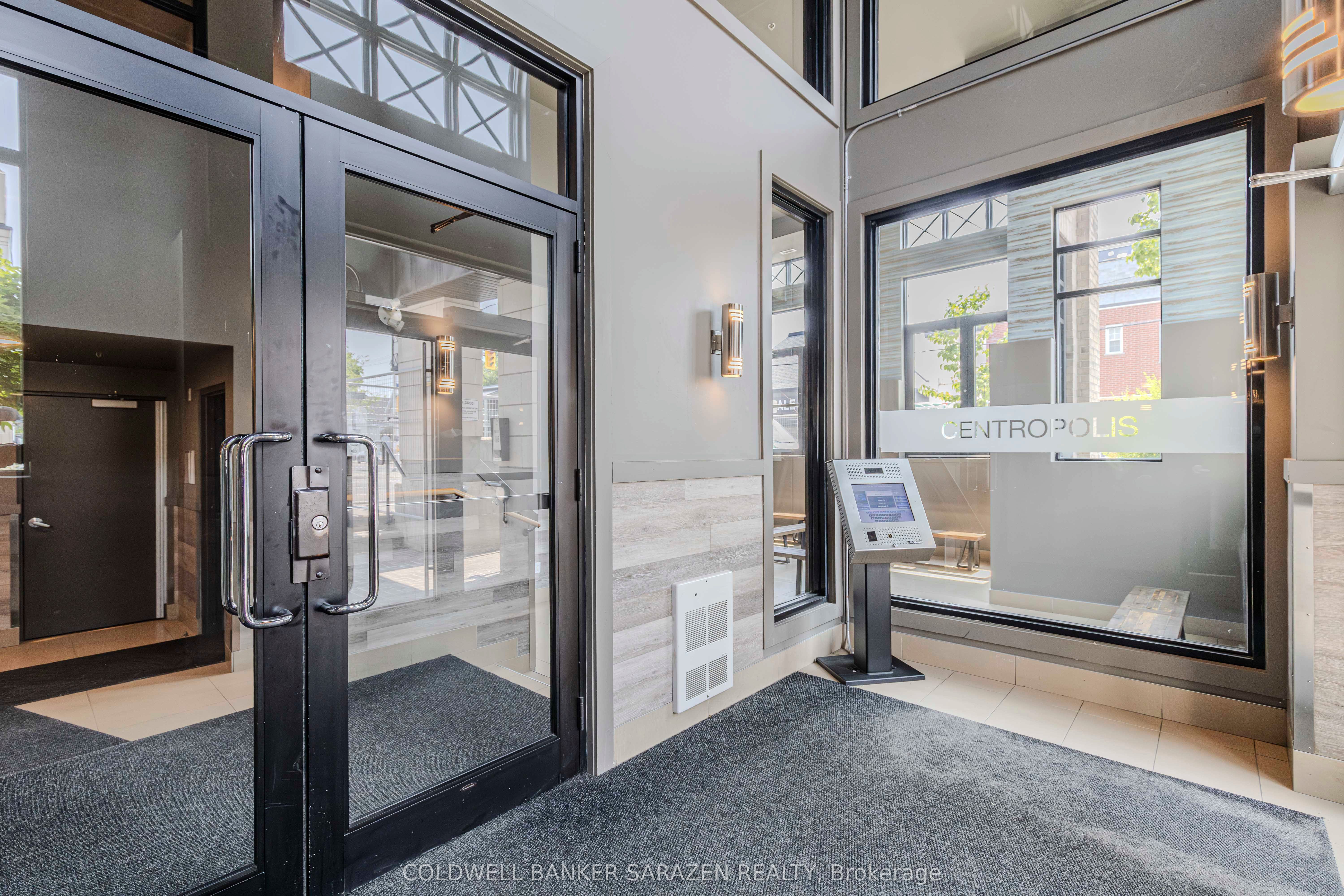 429 Kent Street 218, Ottawa Centre, ON K2P 1B5 photo 5