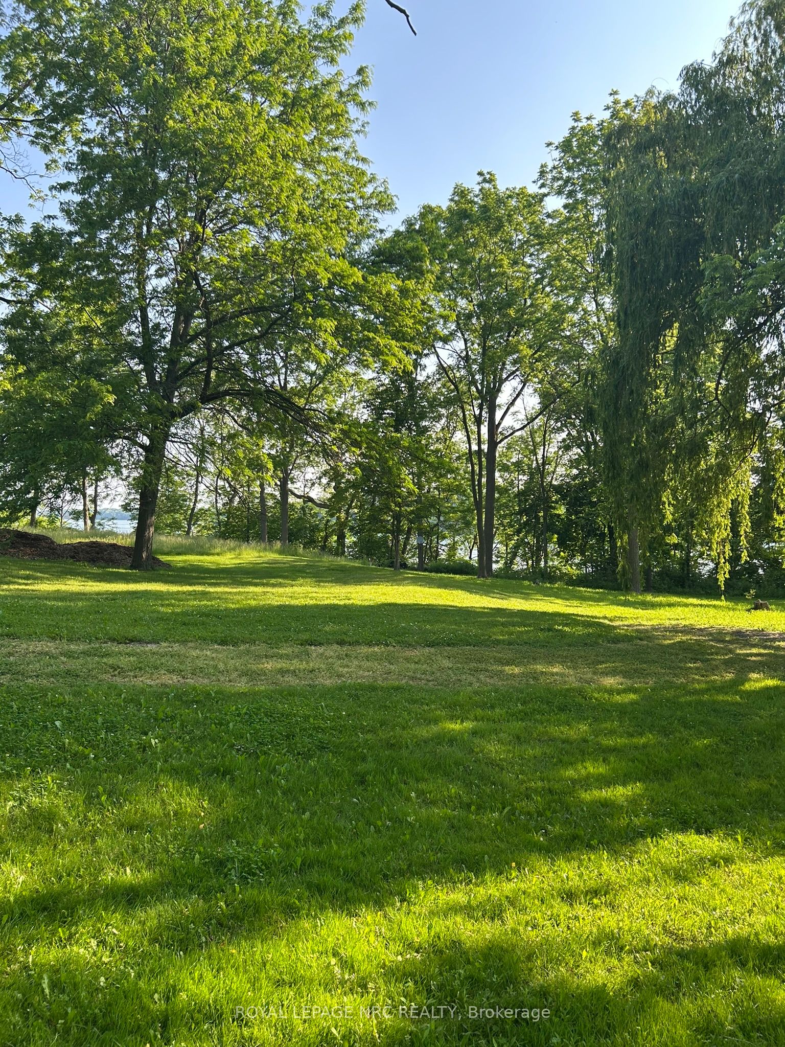 ES NIAGARA RIVER PKY ES Parkway, Niagara-on-the-Lake, ON L0S 1J0 photo 4