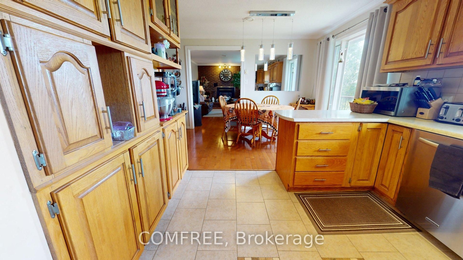 2196 Concession 3 Road, Alfred and Plantagenet, ON K0B 1A0 photo 2