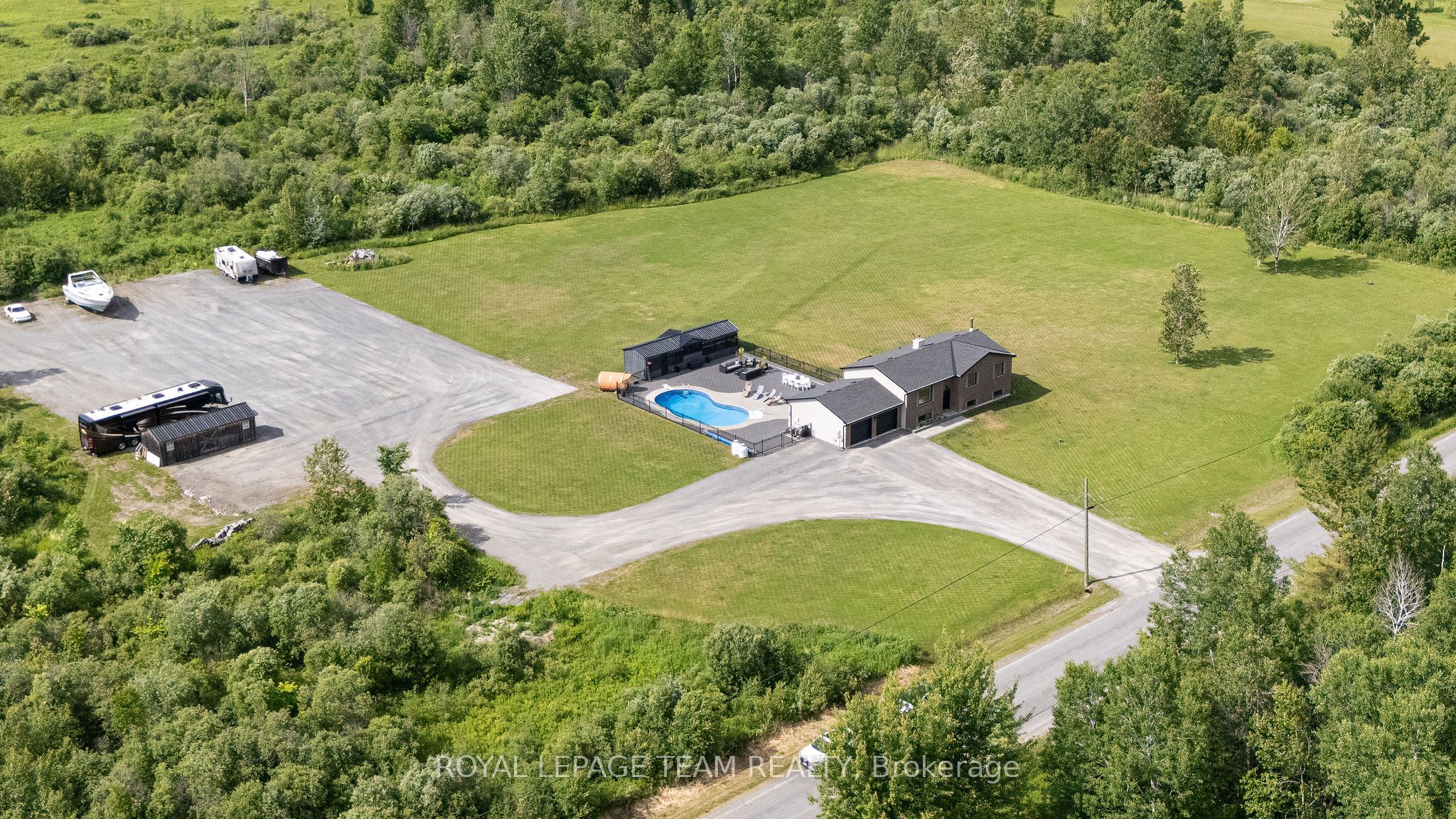 883 Craig Road, North Grenville, ON K0G 1S0 photo 2