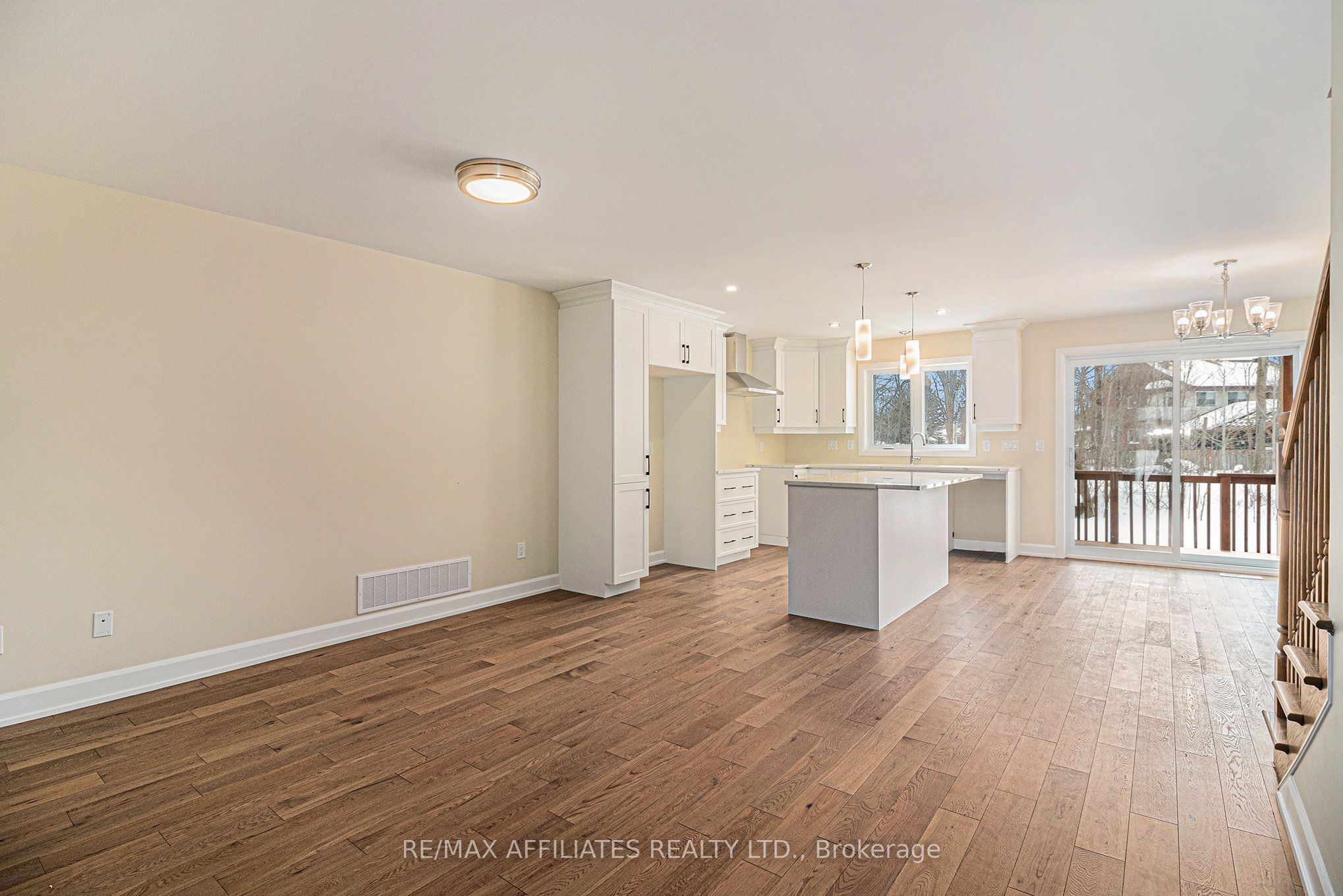 361 VOYAGEUR Place, Russell, ON K0A 1W0 photo 4