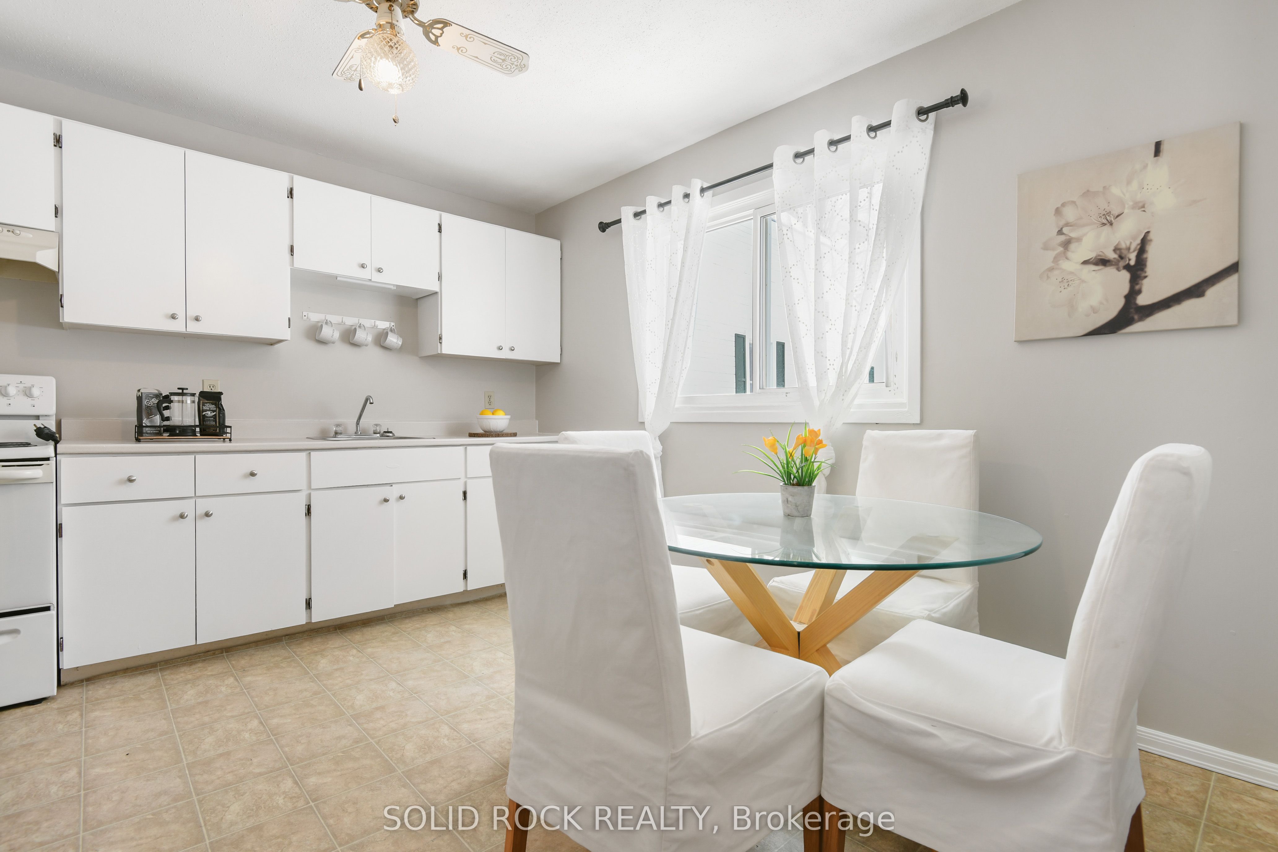 54 / 56 William Street W, Arnprior, ON K7S 1J9 photo 5