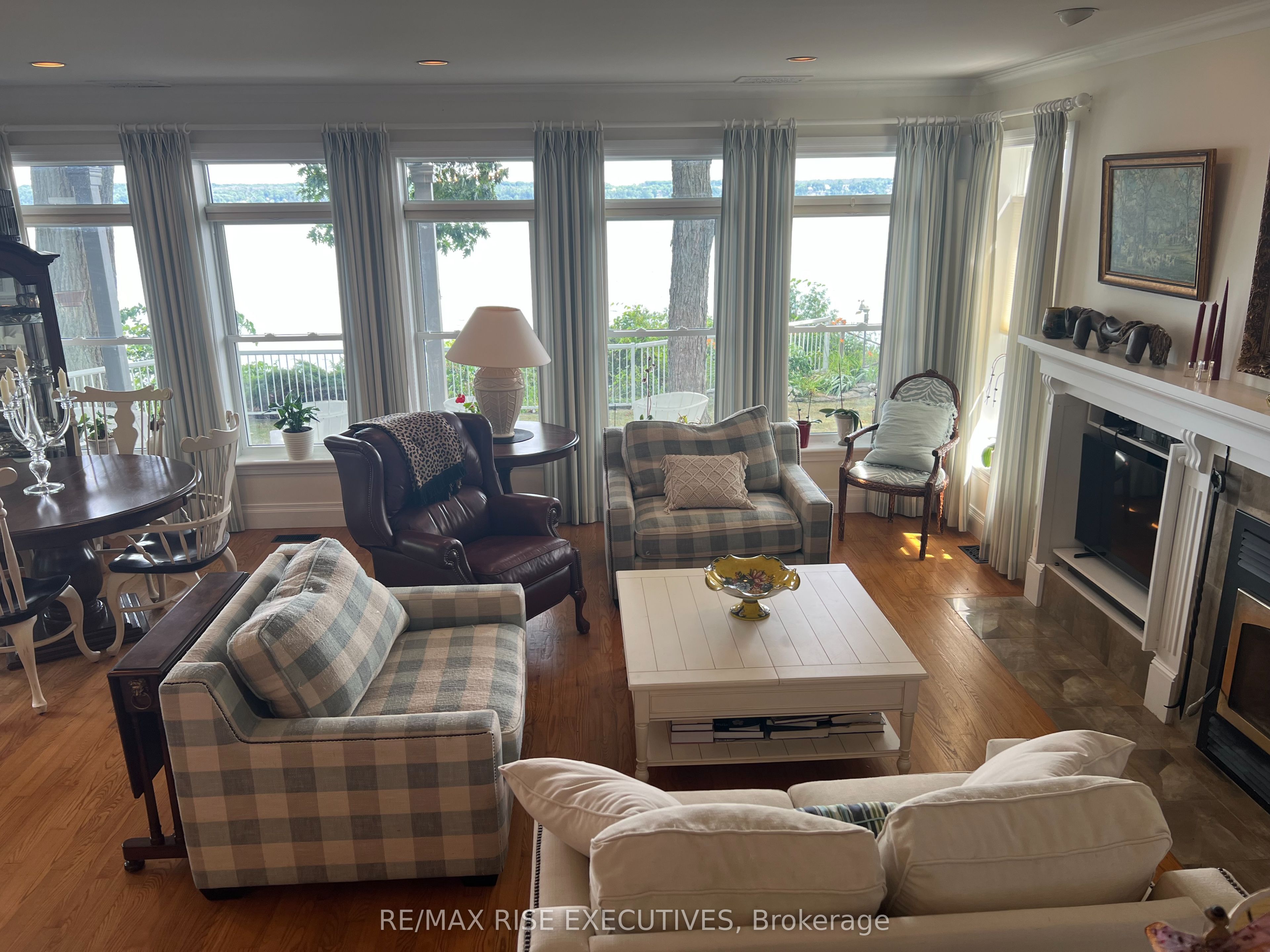 105 Fraser Lane, Elizabethtown-Kitley, ON K6V 7E2 photo 4