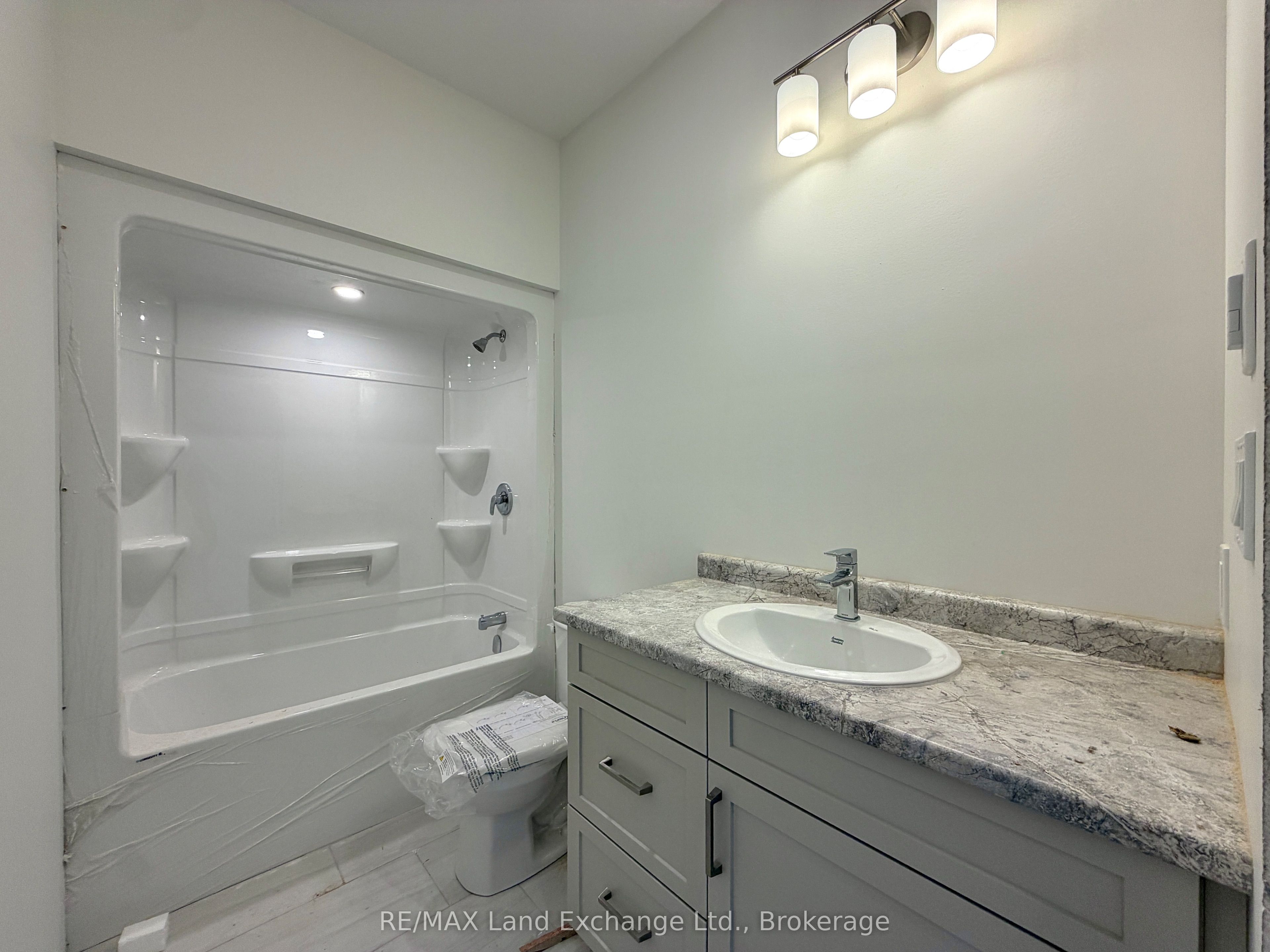 288 RIDGE Street, Saugeen Shores, ON N0H 2C3 photo 5