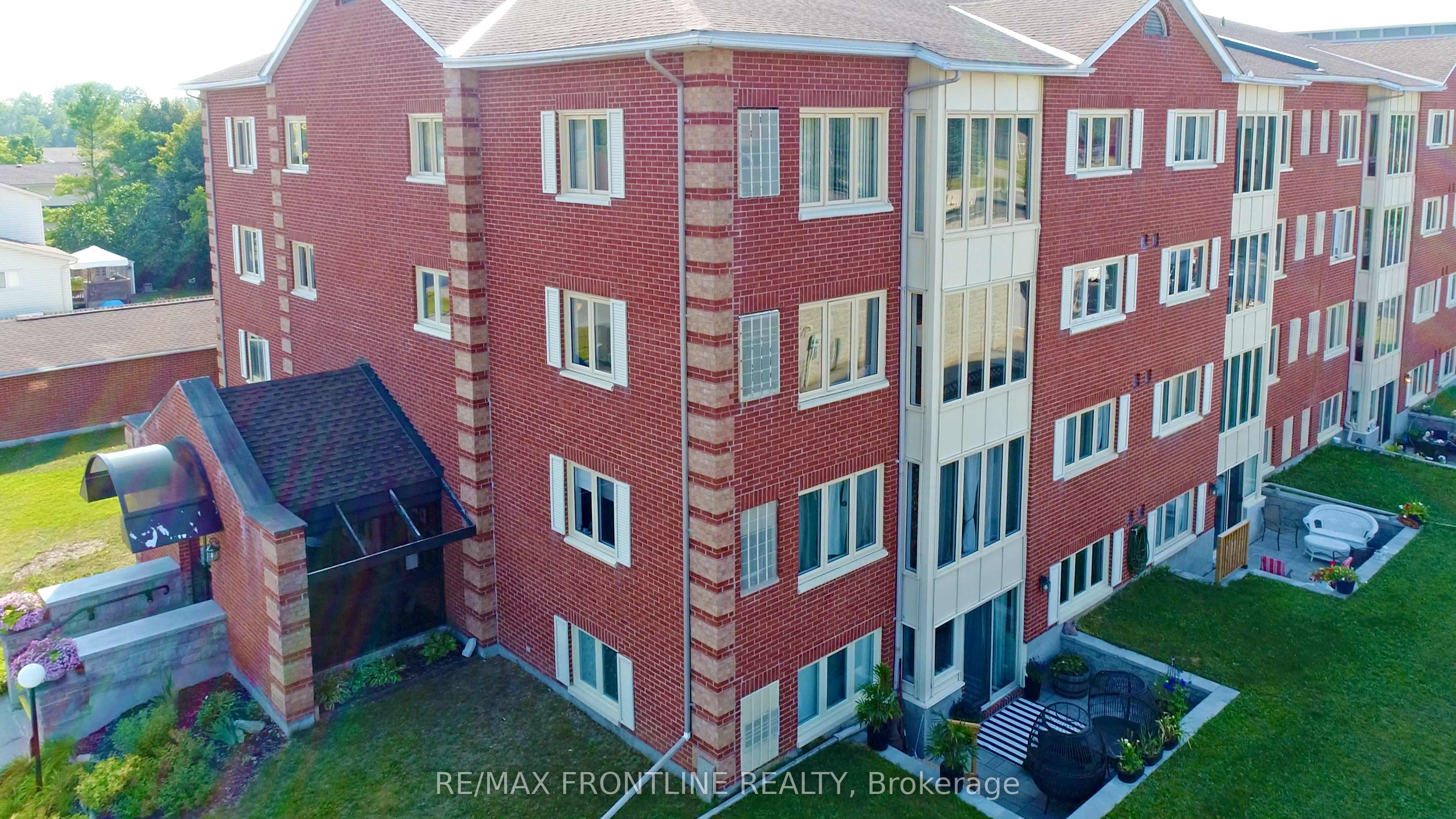10 ARMSTRONG Drive Unit #302, Smiths Falls, ON K7A 5H8 photo 2