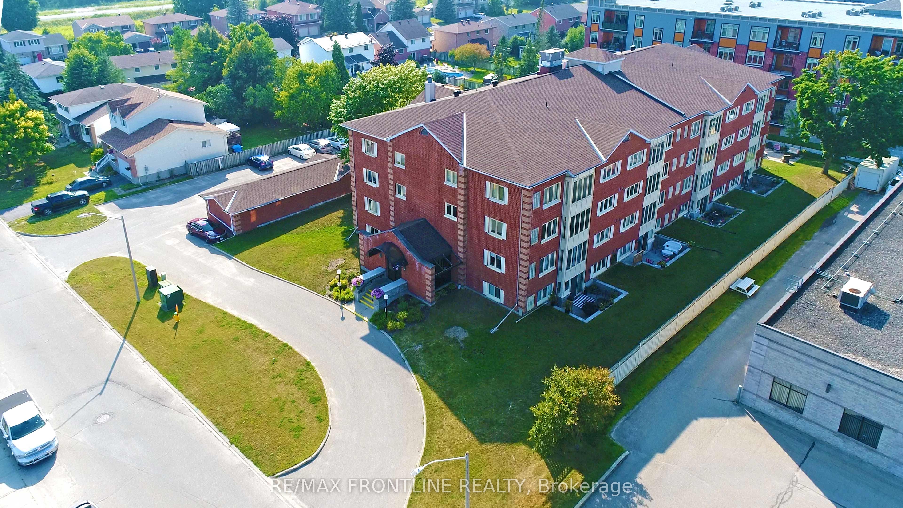 10 ARMSTRONG Drive Unit #302, Smiths Falls, ON K7A 5H8 photo 3