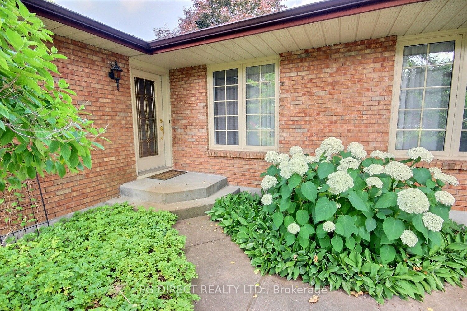 3268 County 3 Road, Prince Edward County, ON K0K 1L0