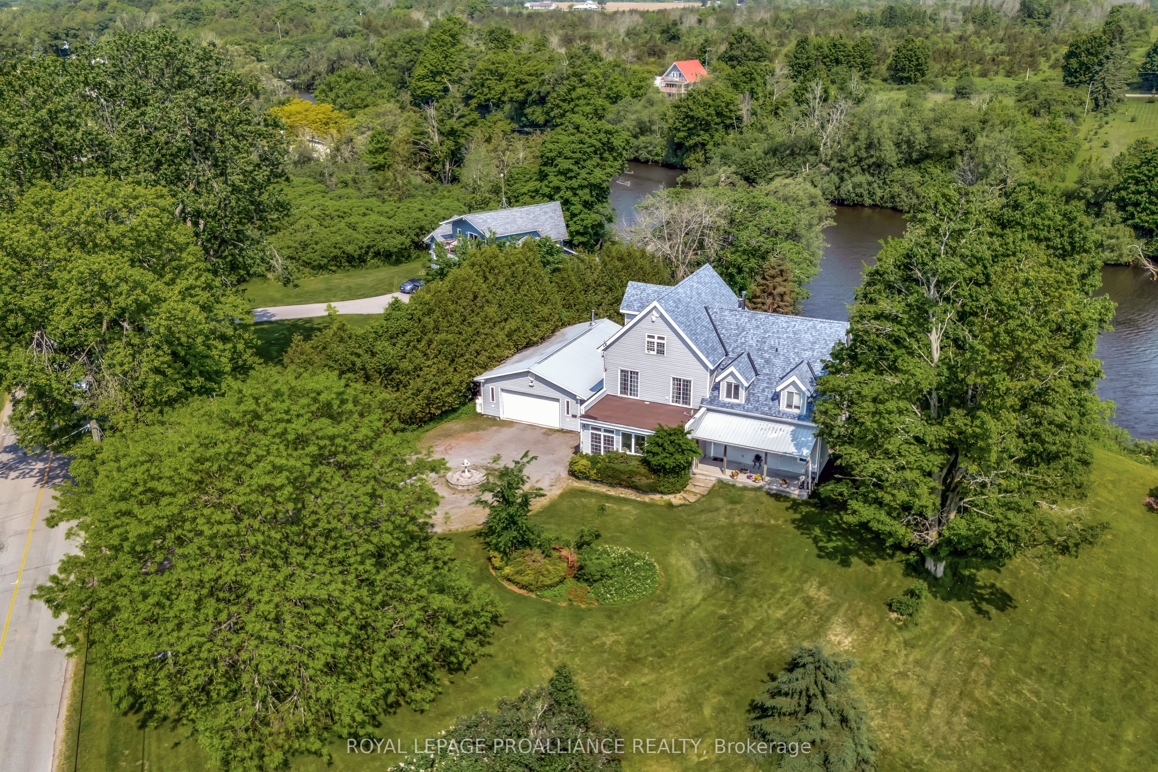 2925 County Road 10, Prince Edward County, ON K0K 2P0 photo 3