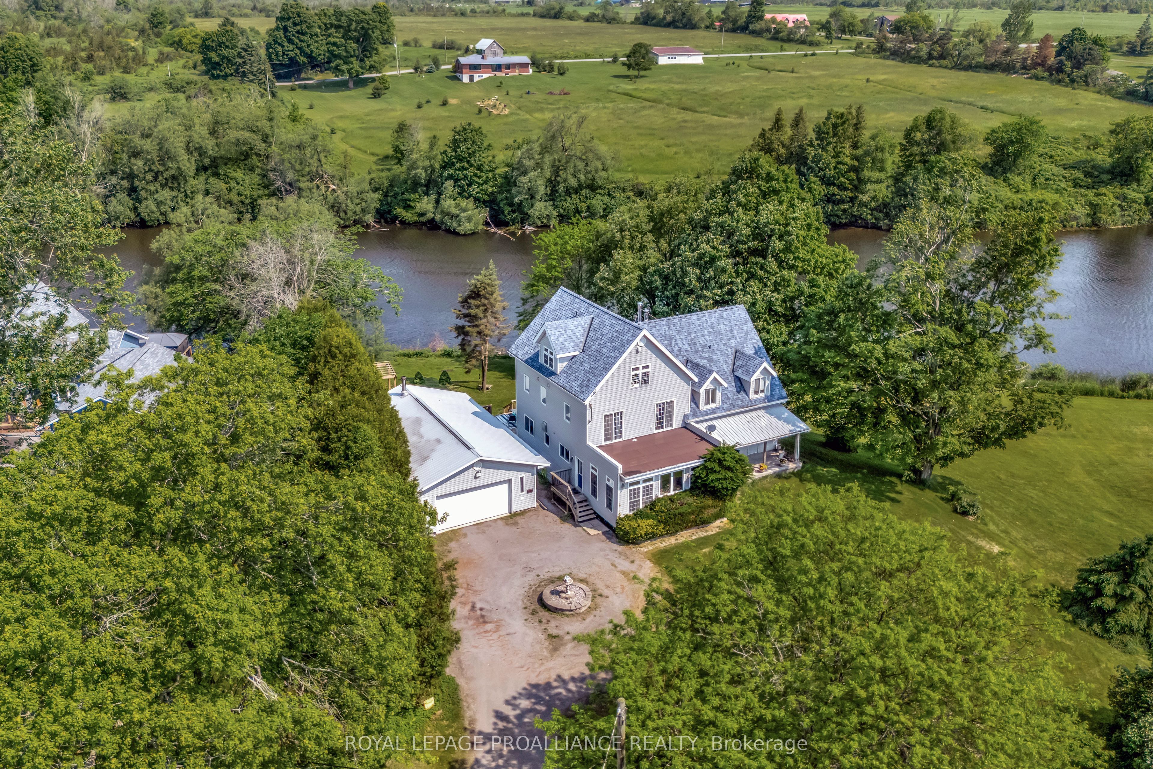 2925 County Road 10, Prince Edward County, ON K0K 2P0 photo 4