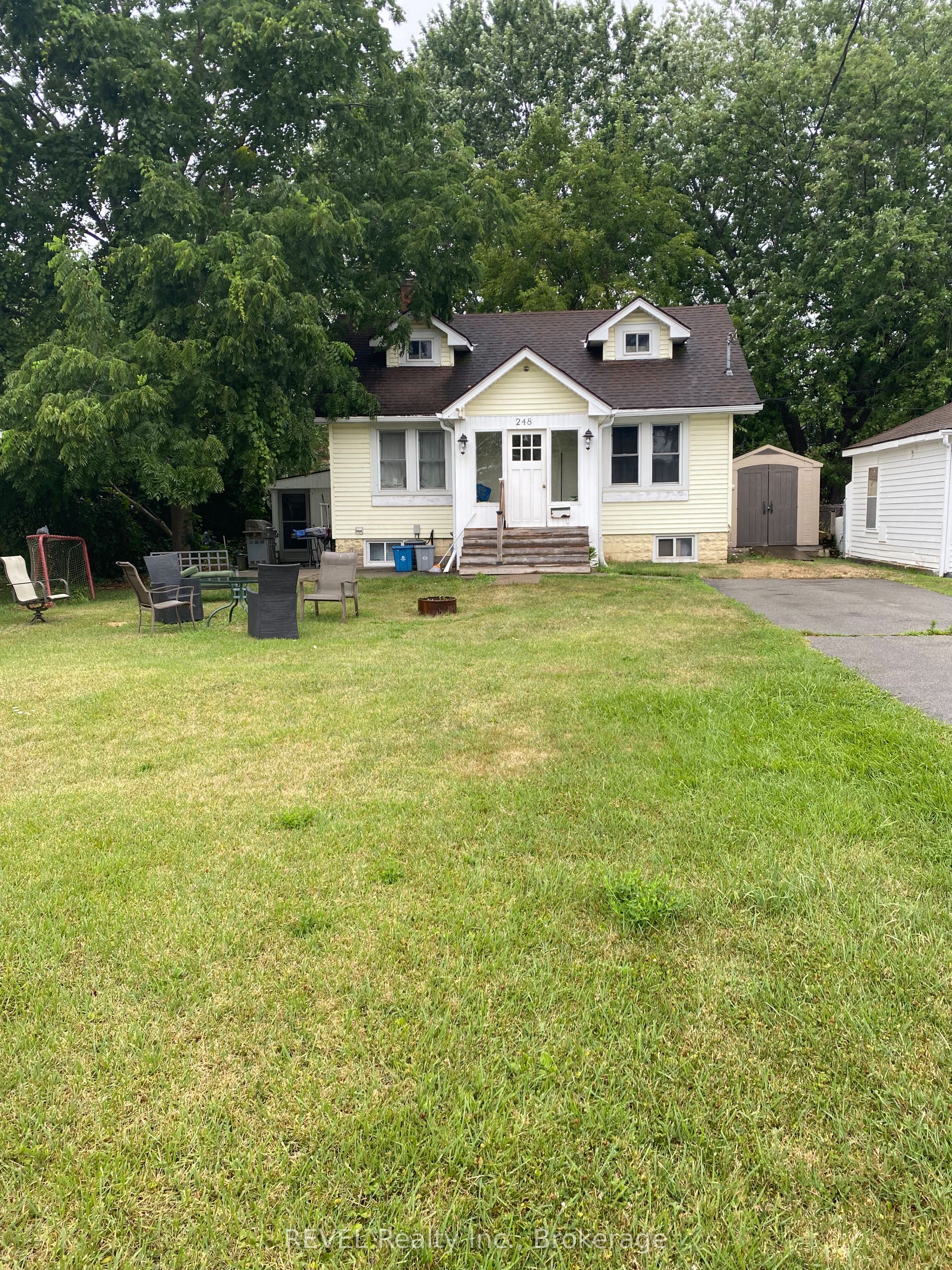 248 HIGH Street, Fort Erie, ON L2A 3R3 photo 2