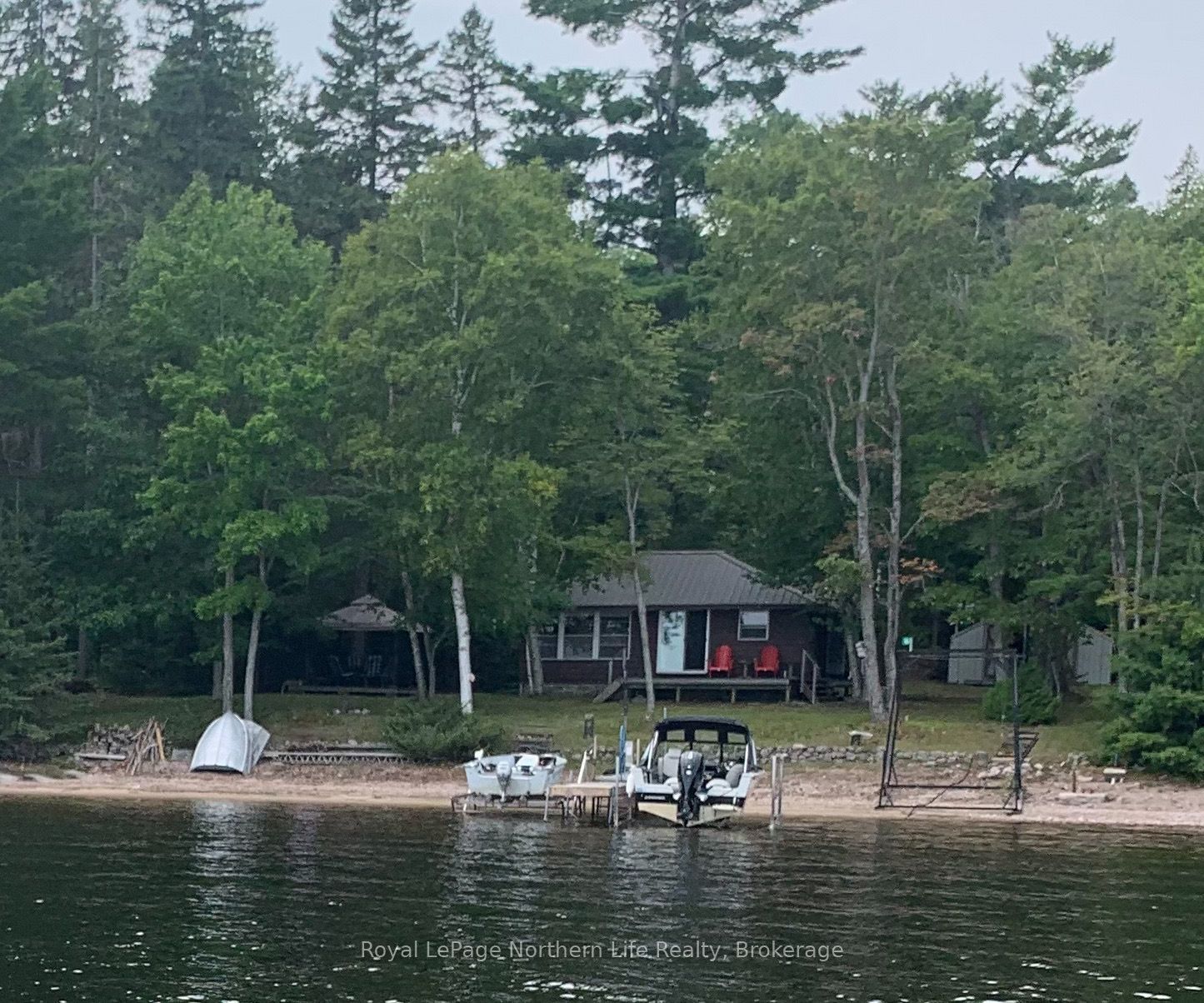 16 Muskie Bay Lake Nipissing, Nipissing, ON P0H 1W0