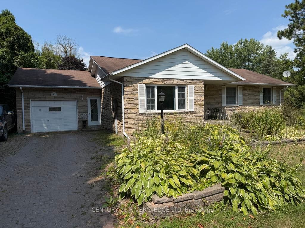 1432 County Rd 2 Road, Elizabethtown-Kitley, ON K6V 5P3