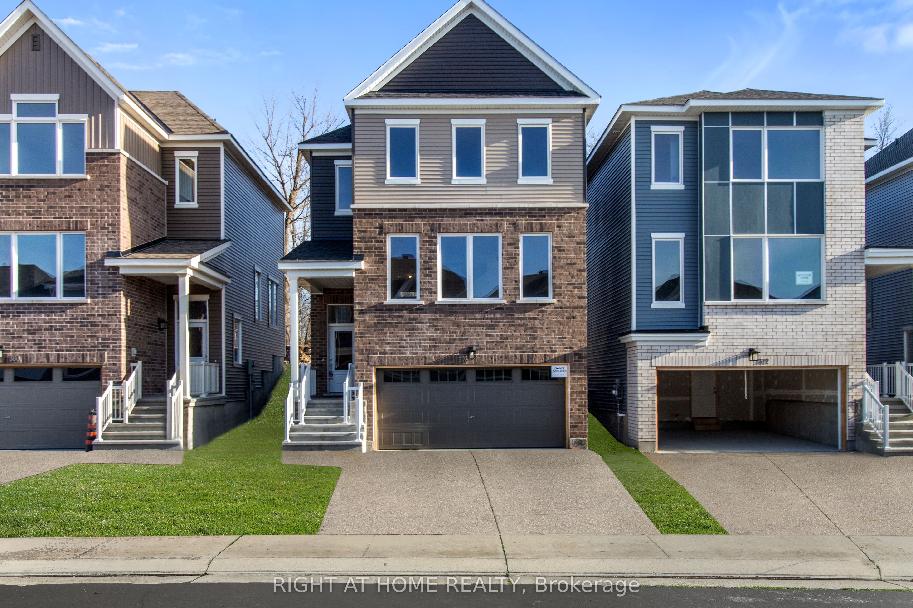 376 Appalachian Circle, Barrhaven, ON K2J 6X3 photo 2