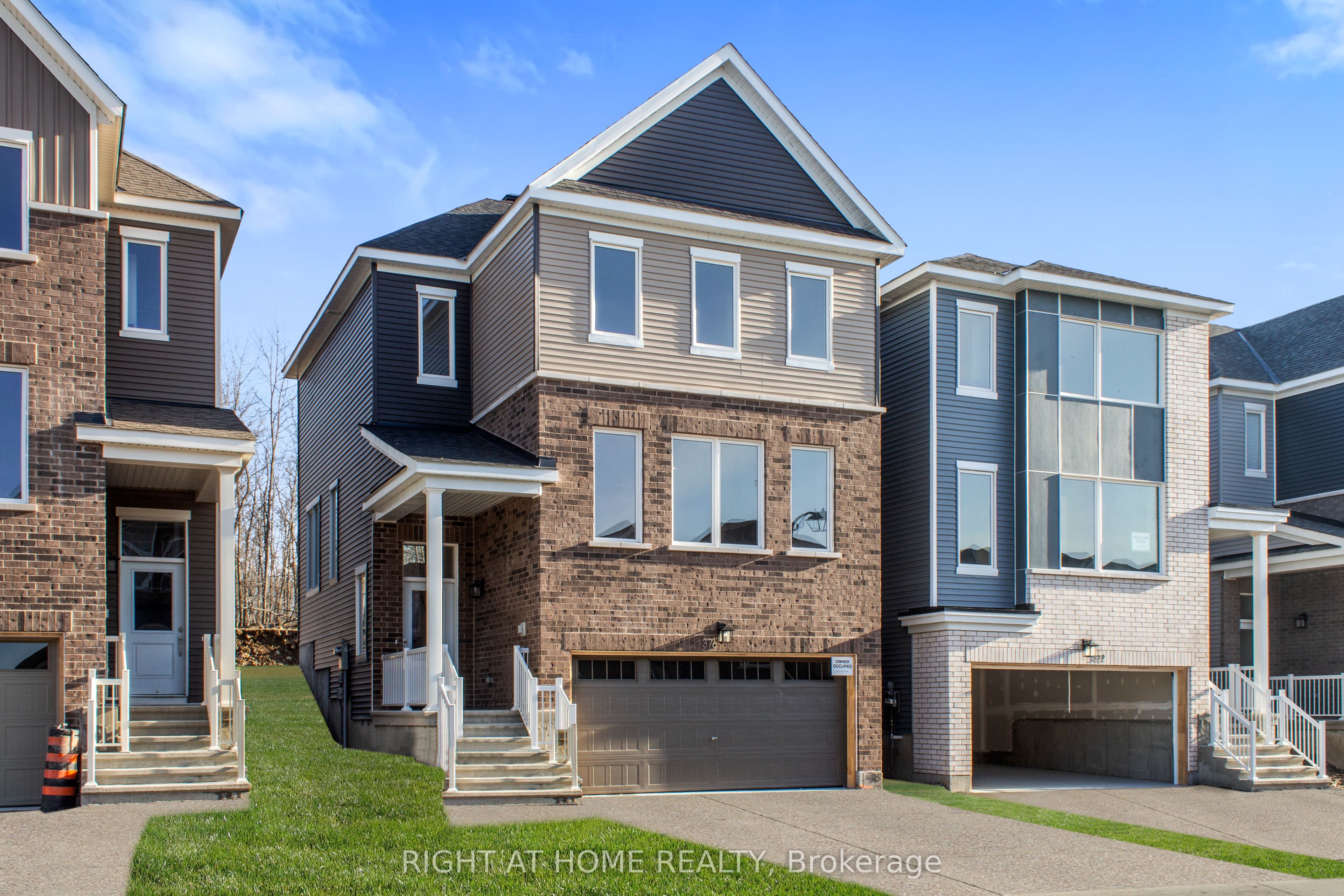 376 Appalachian Circle, Barrhaven, ON K2J 6X3 photo 4