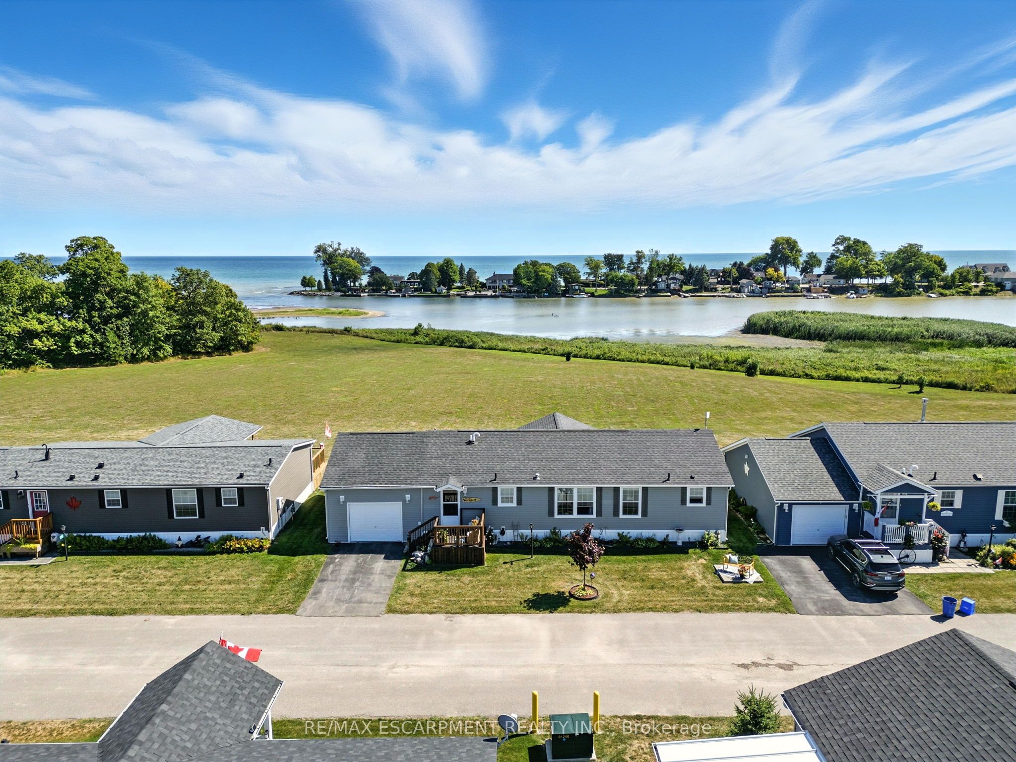 55 RIVERBEND Crescent, Haldimand, ON N0A 1L0 photo 4