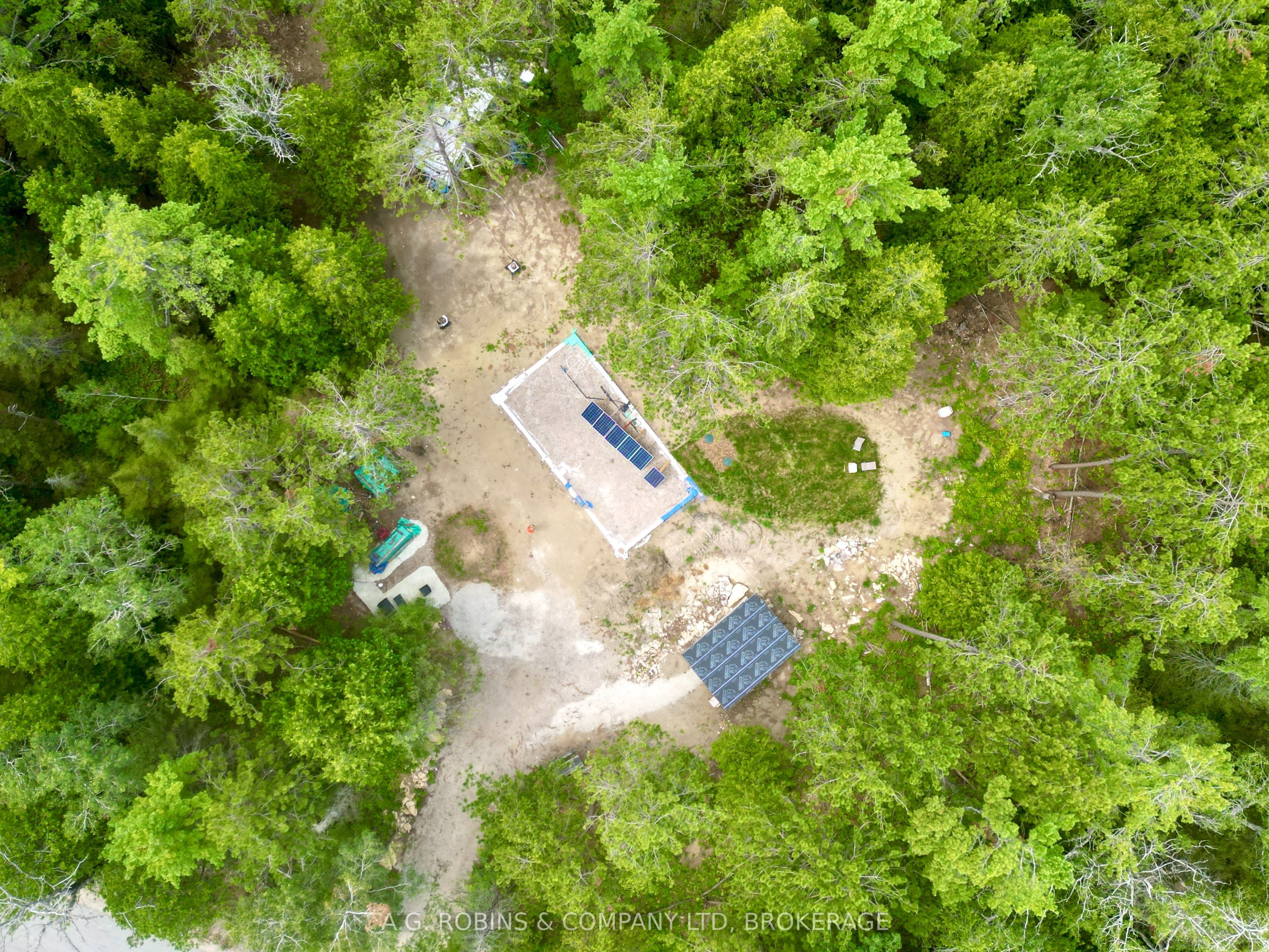 262 Johnsons Harbour Road, Northern Bruce Peninsula, ON N0H 2R0 photo 3