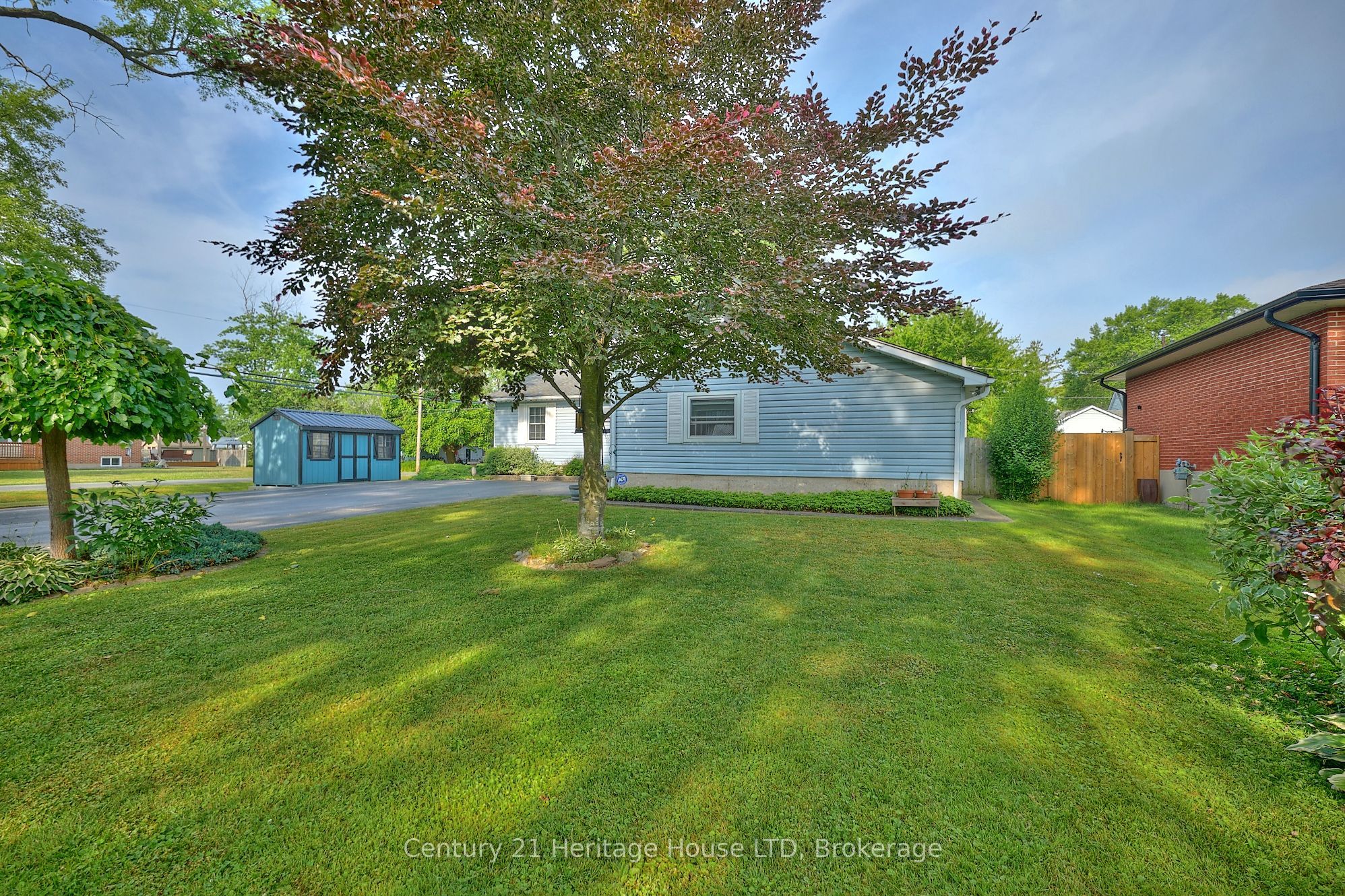 655 Parkdale Avenue, Fort Erie, ON L2A 5B5 photo 4