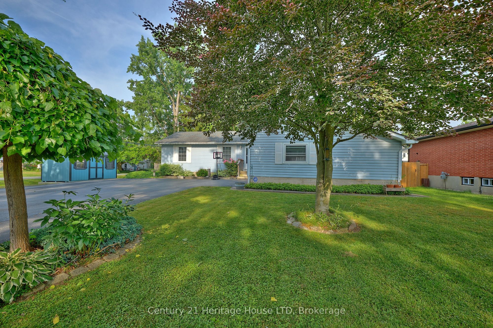 655 Parkdale Avenue, Fort Erie, ON L2A 5B5 photo 5