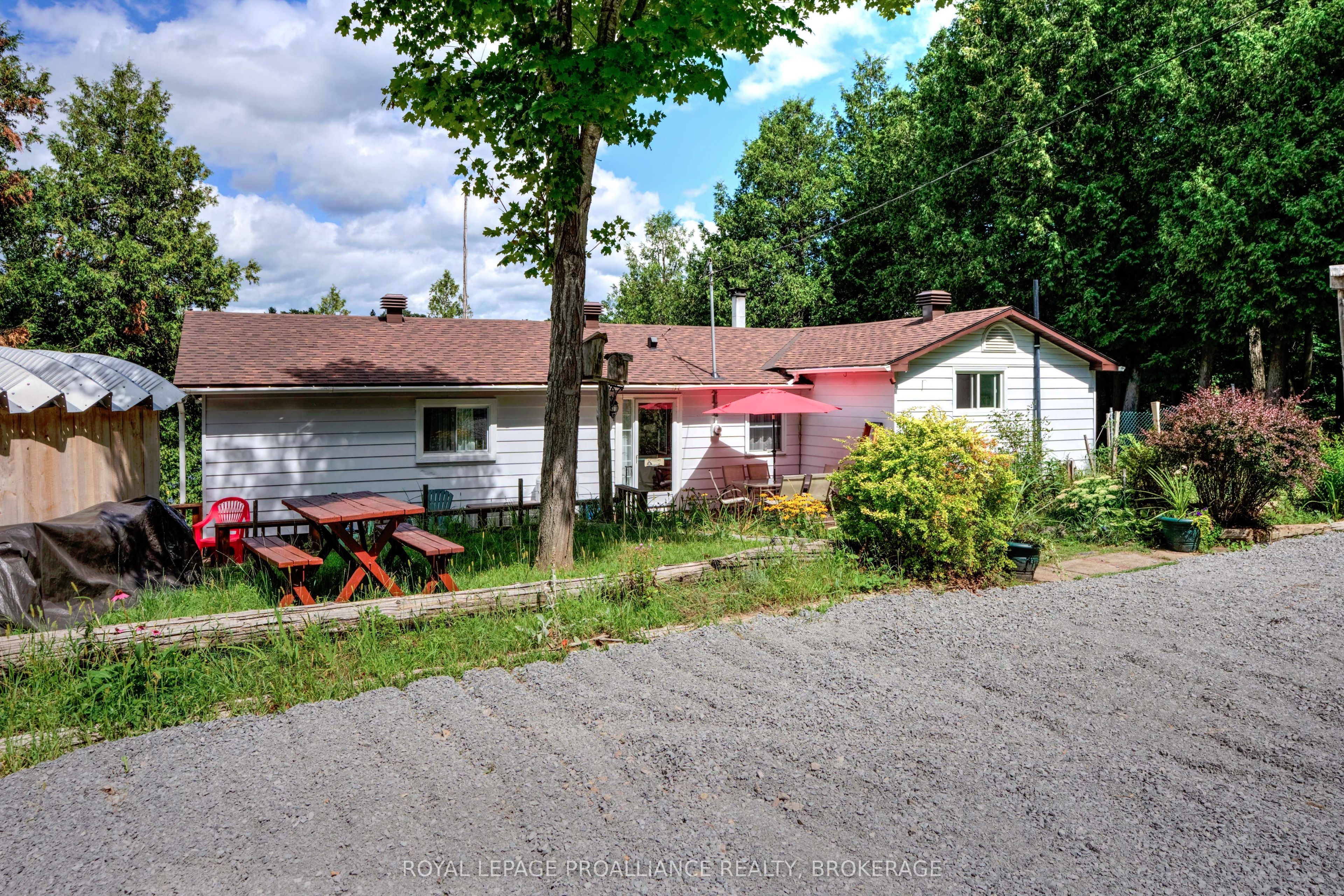 372 Murphy Road #100, Rideau Lakes, ON K0G 1X0 photo 2