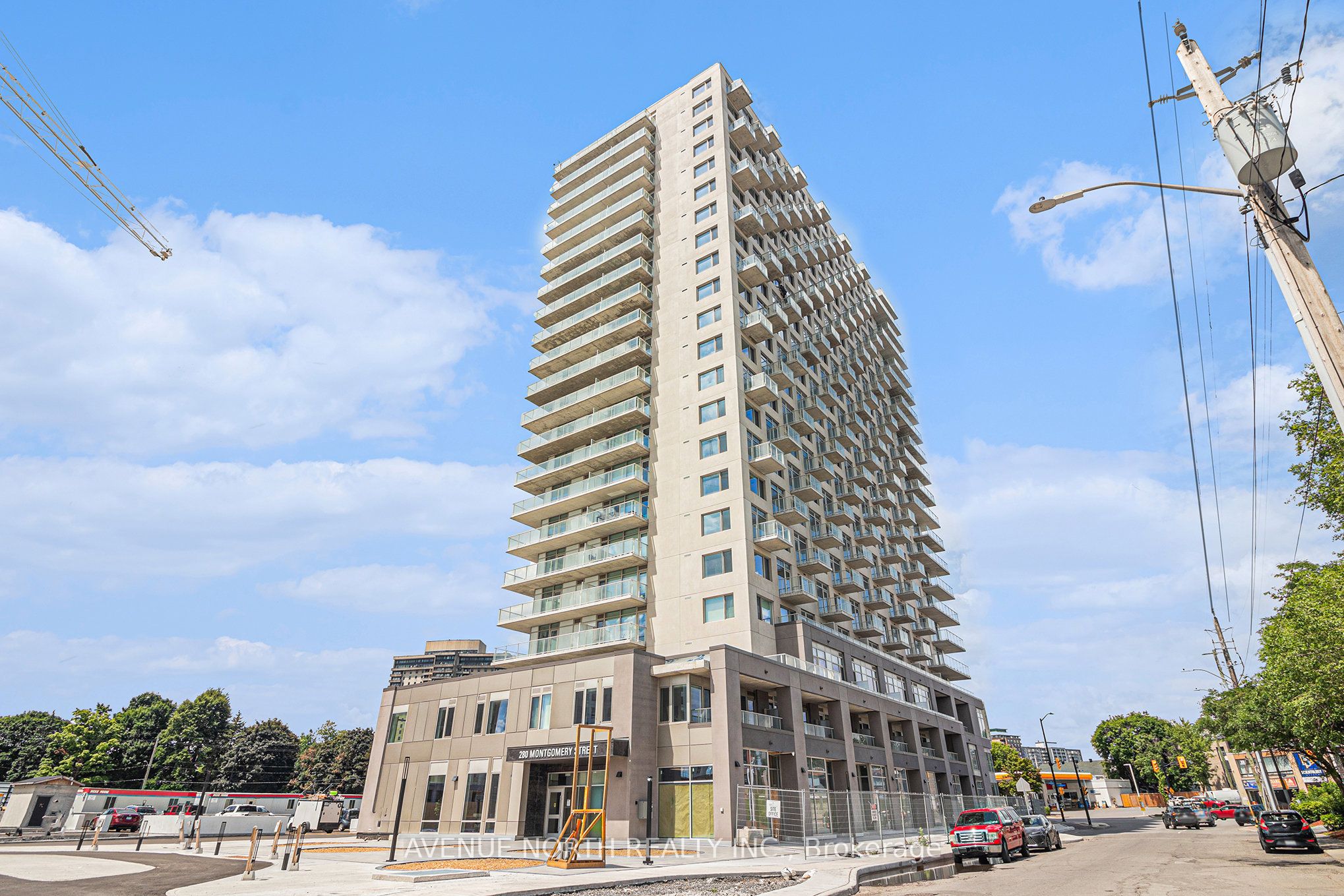 280 Montgomery Street 1903, Vanier and Kingsview Park, ON K1L 0B9