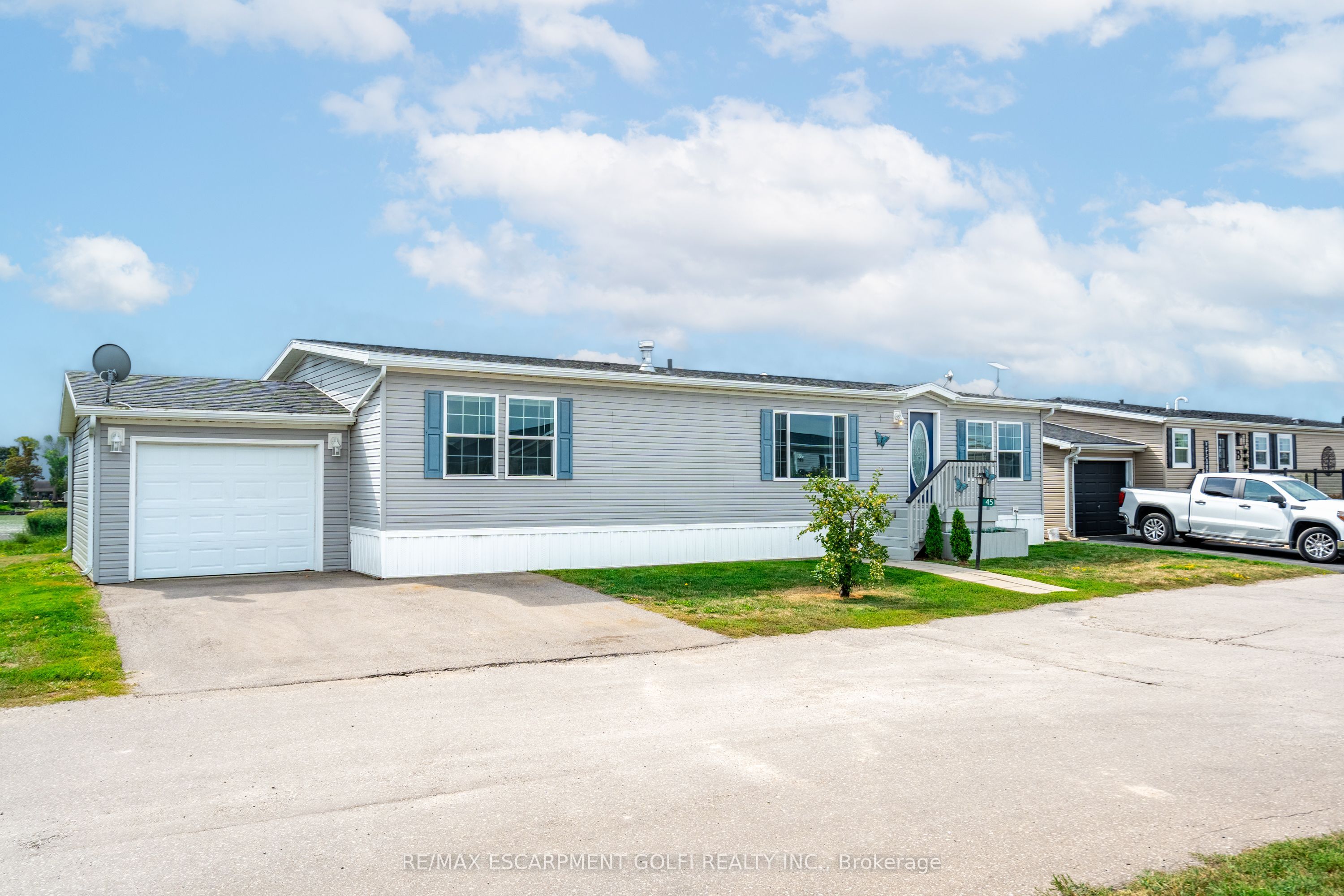 45 Riverbend Crescent, Haldimand, ON N0A 1L0 photo 2