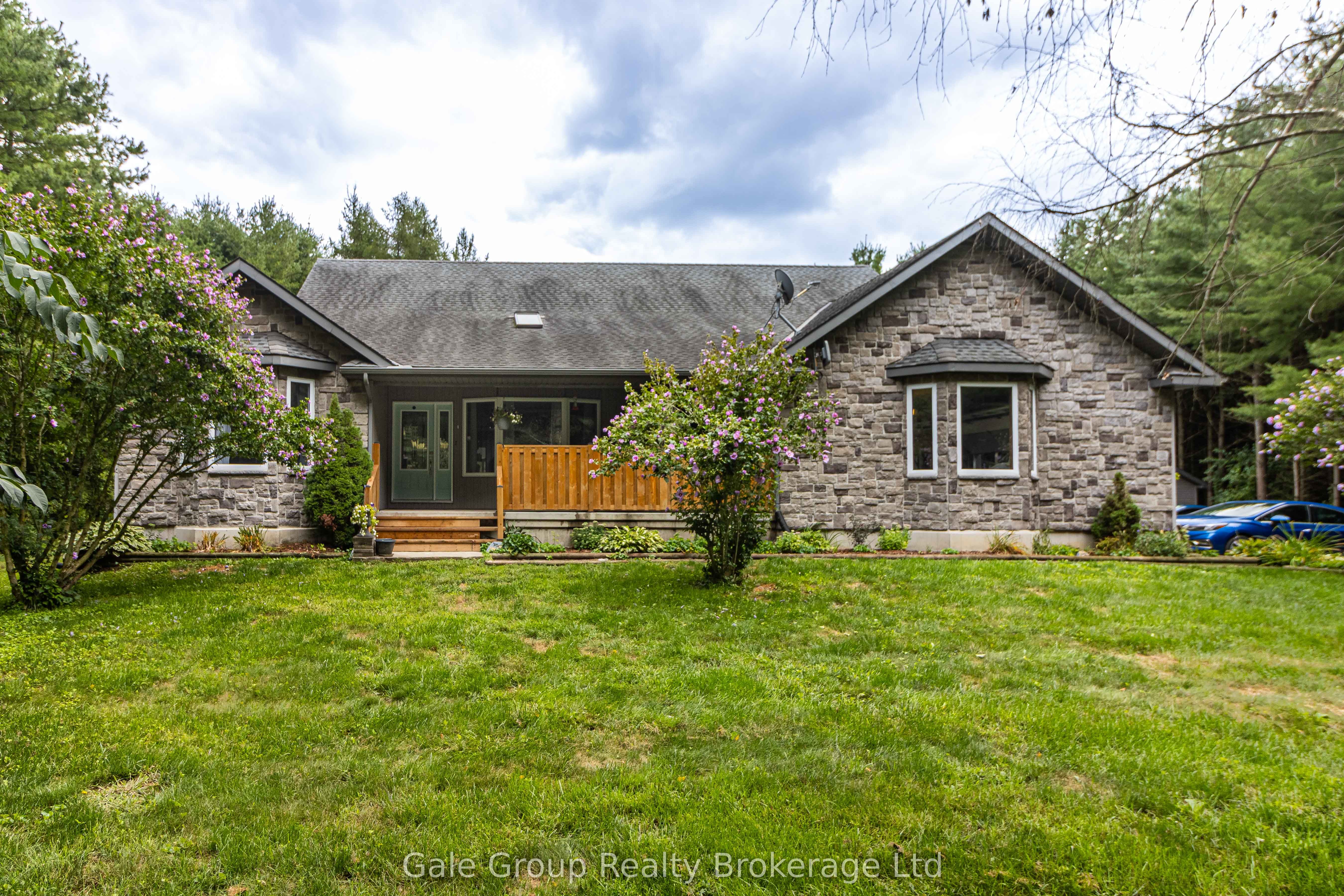 1048 County Rd 28 Road, Norfolk, ON N0E 1G0 photo 3