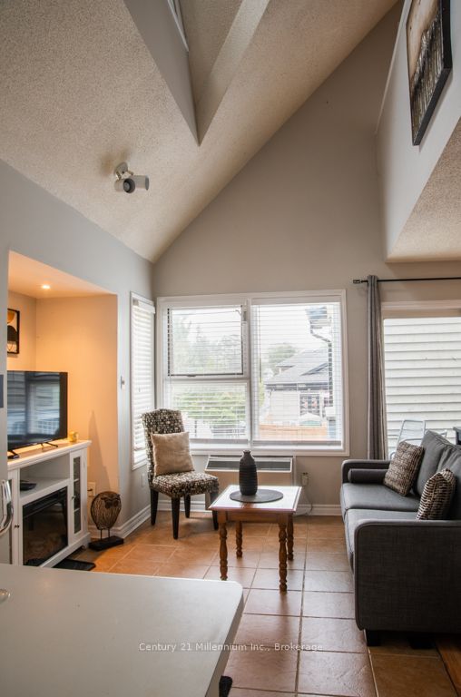 796468 Grey 19 Road 110, Blue Mountains, ON L9Y 0N6 photo 4