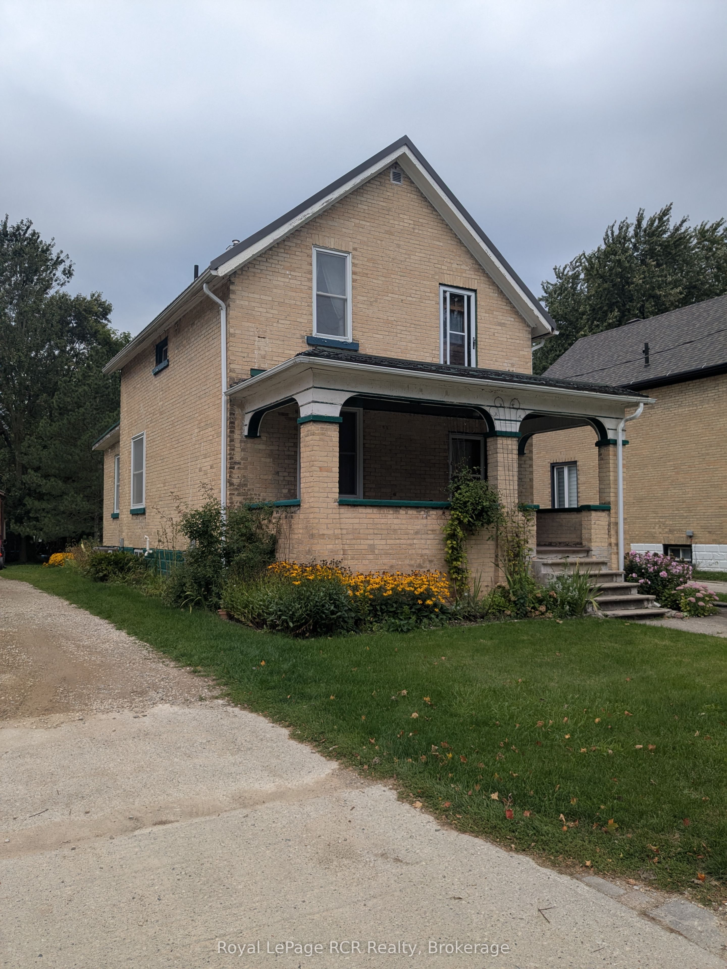 616 9th Avenue, Hanover, ON N4N 2M8 photo 3