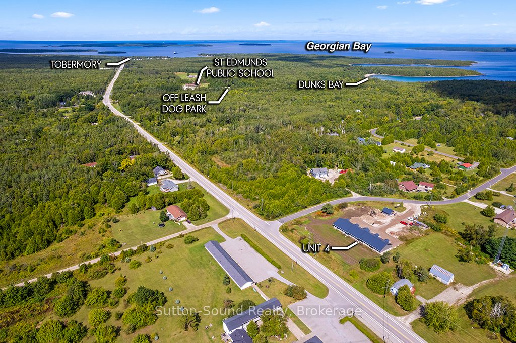 18 Maple Golf Crescent 4, Northern Bruce Peninsula, ON N0H 2R0 photo 2