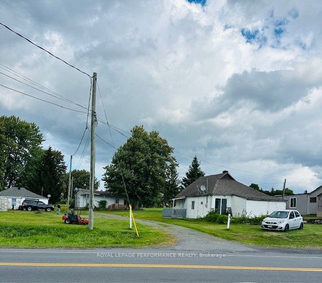 18787 County Rd 2 Road, South Glengarry, ON K6H 7J8