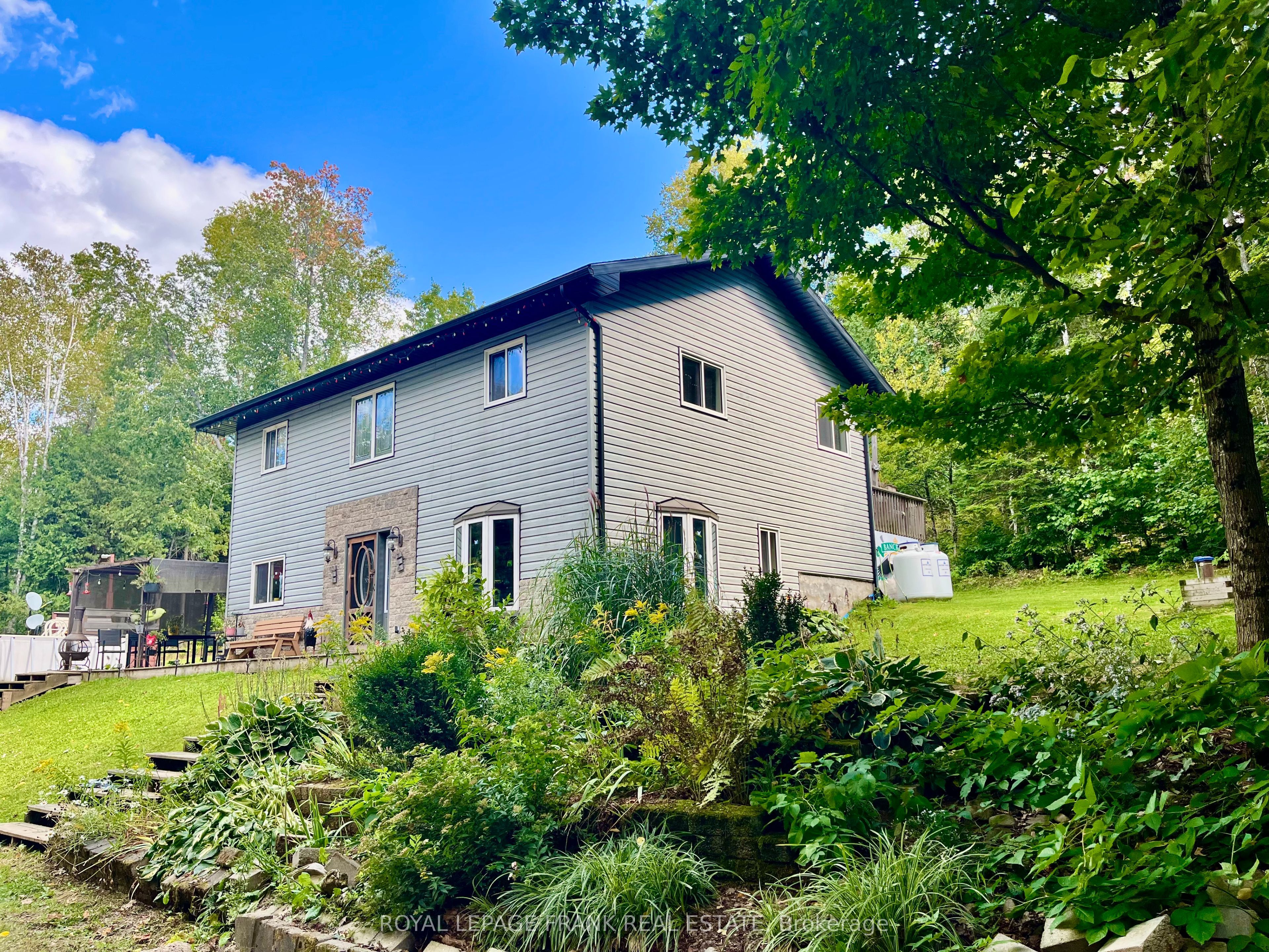 1630 Musclow Greenview Road, Hastings Highlands, ON K0L 1C0 photo 4