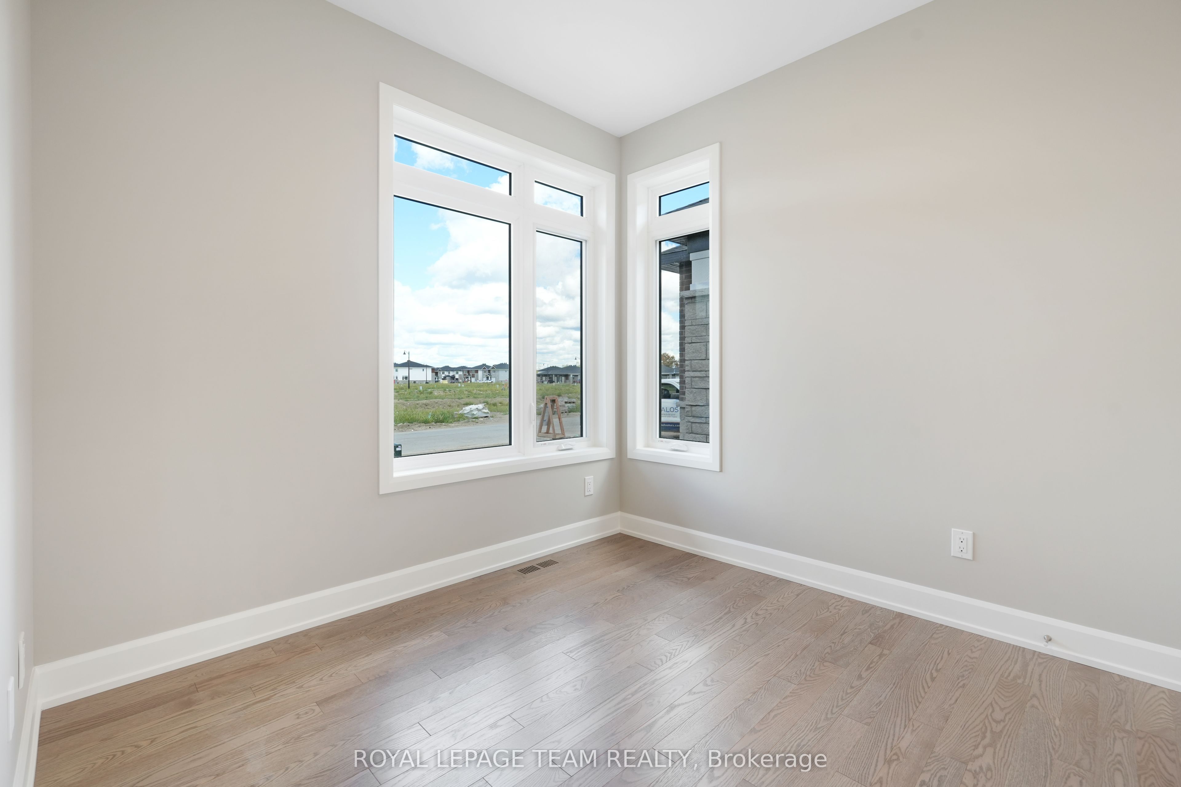 1165 Potter Drive, Brockville, ON K6V 0G8 photo 4