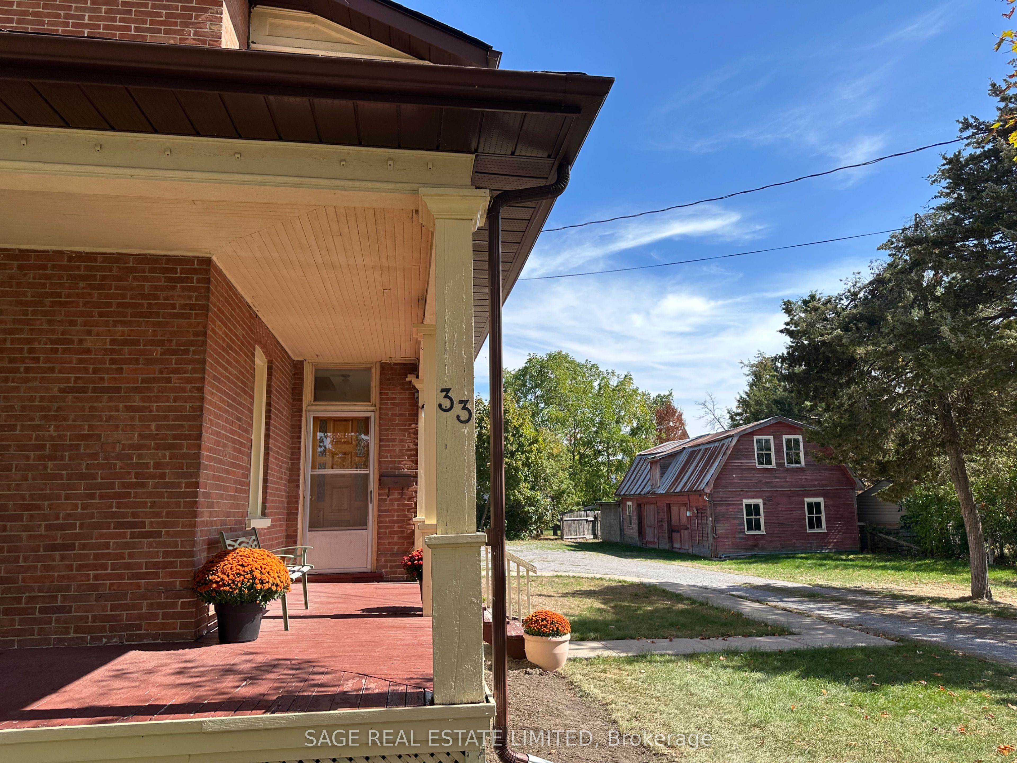 33 John Street, Kawartha Lakes, ON K0M 1A0 photo 2