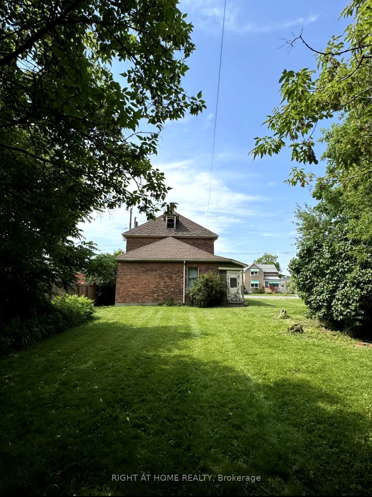 58 Neff Street, Port Colborne, ON L3K 3T1 photo 2