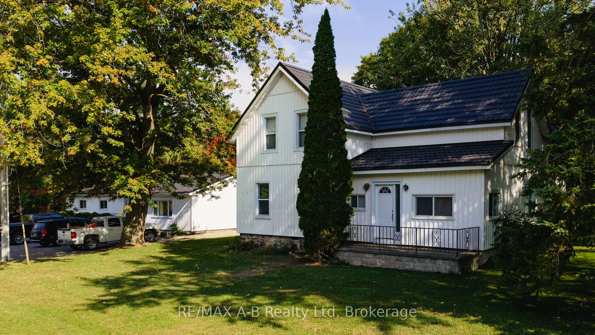 4740 16 Line, Perth South, ON N4X 1C9 photo 4